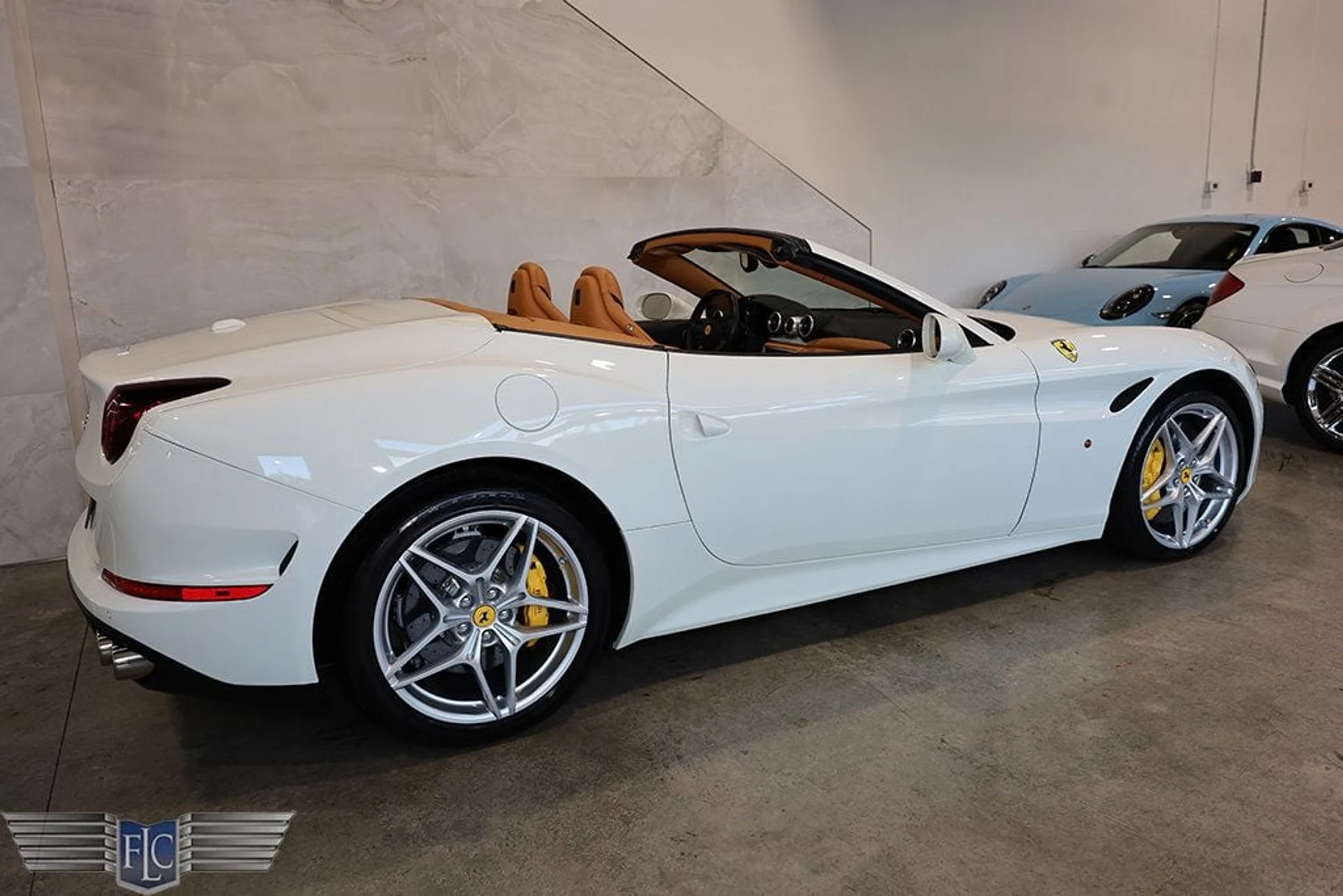 mph004_2615769162_used_2015_ferrari_california_t2drconvertible_9689_22995447_5_1024_3319b8d00a