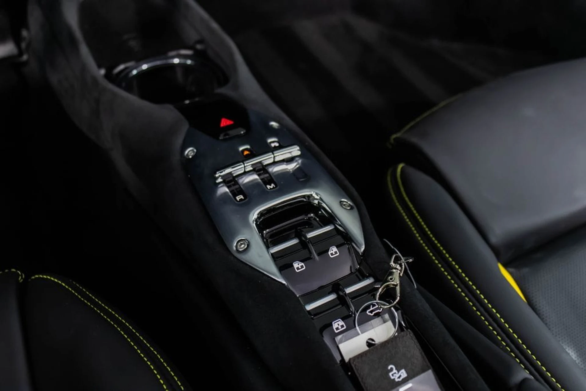 mph004_2616385226_dee596bb479b789604cf623c0f5b8e41x_bb5253ac18