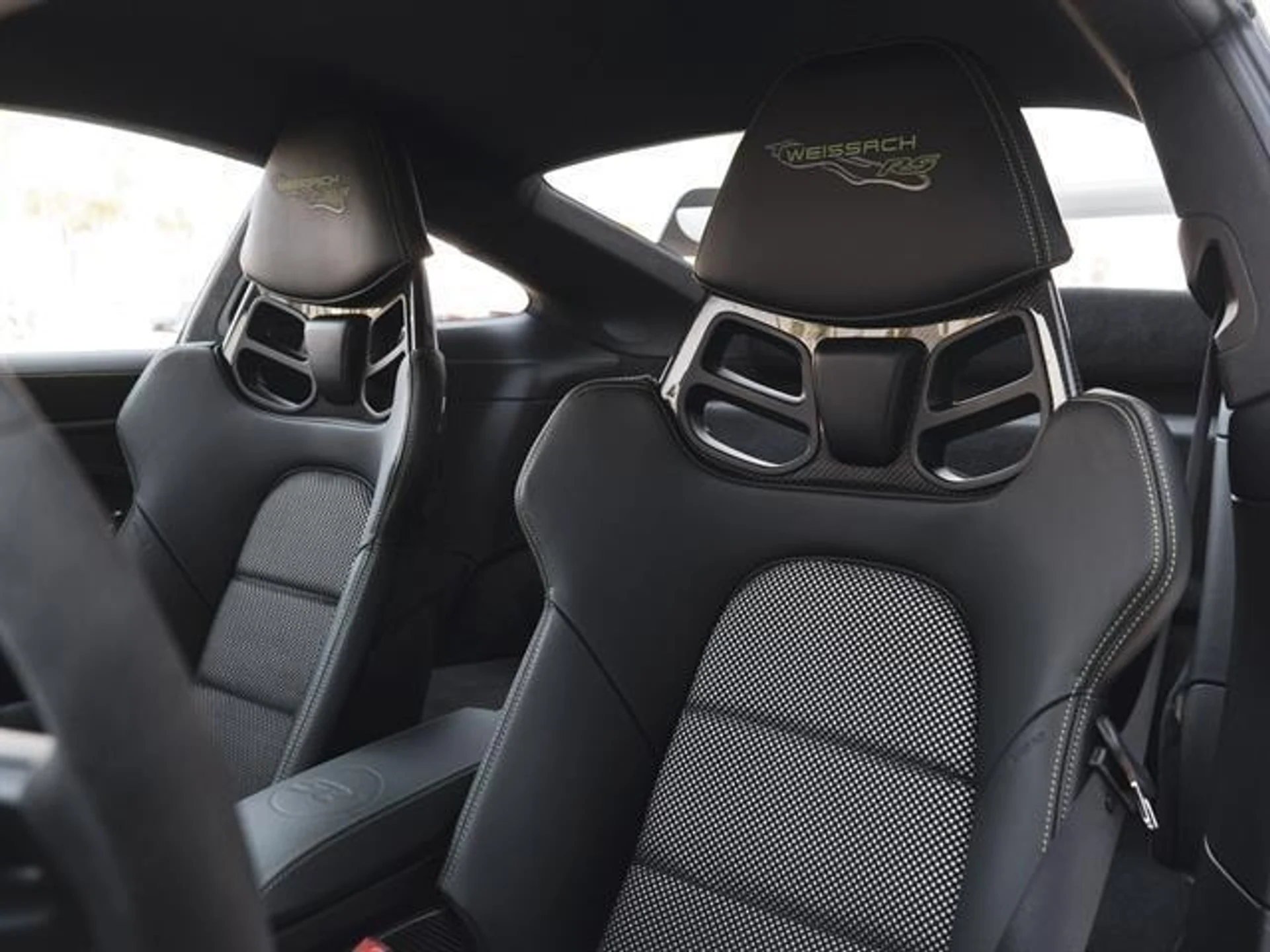 mph004_2624726902_Qet5r684y_Cc_W61hqsa_6eus_Wyek_cafcaae4d4