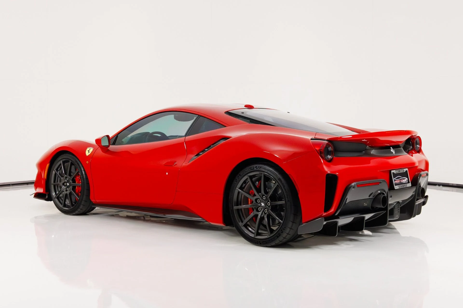 mph004_263216994_Used_2019_Ferrari_488_Pista_1772733819_2710b588d3