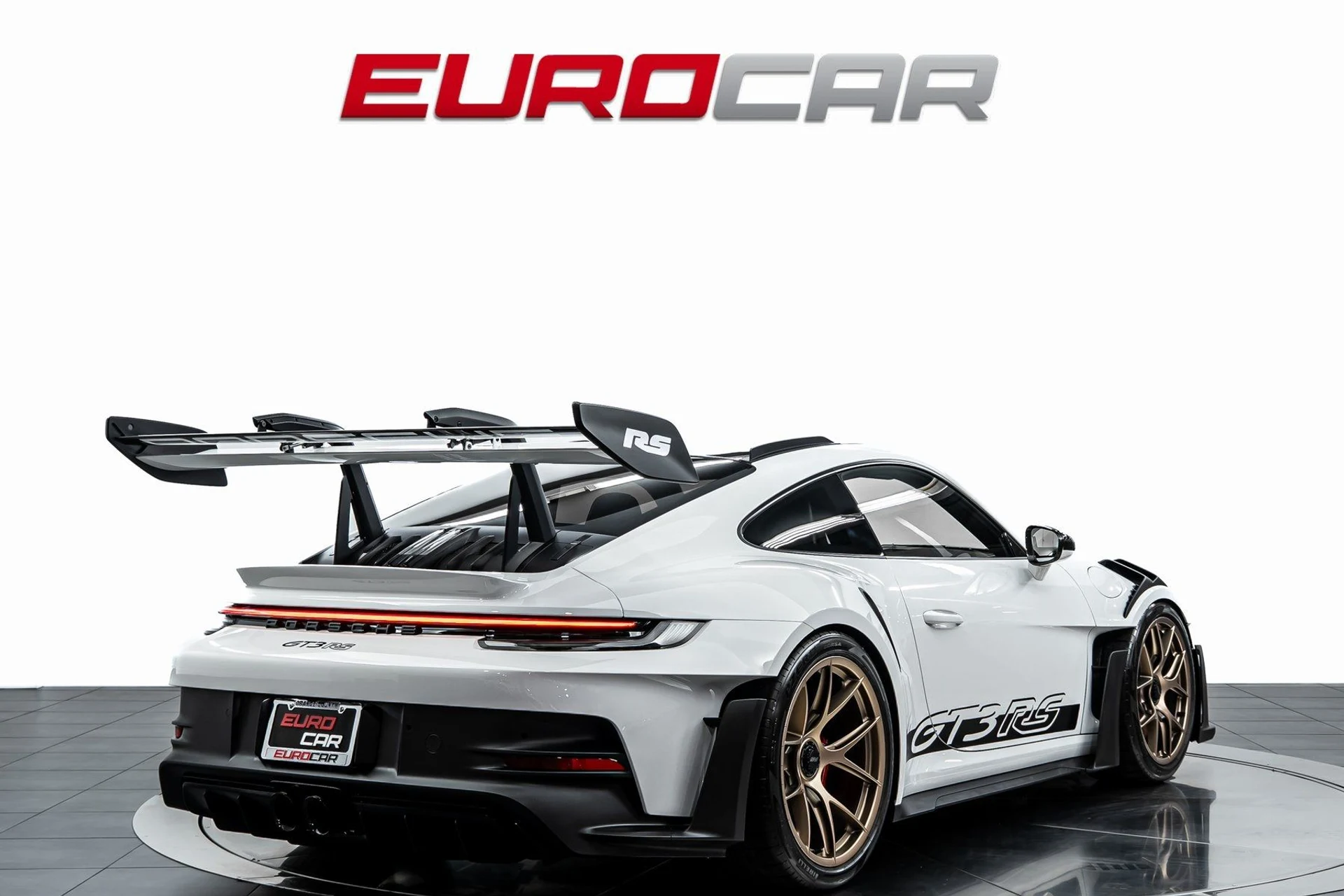 mph004_2649538790_image_5_ee6aa9e8a3