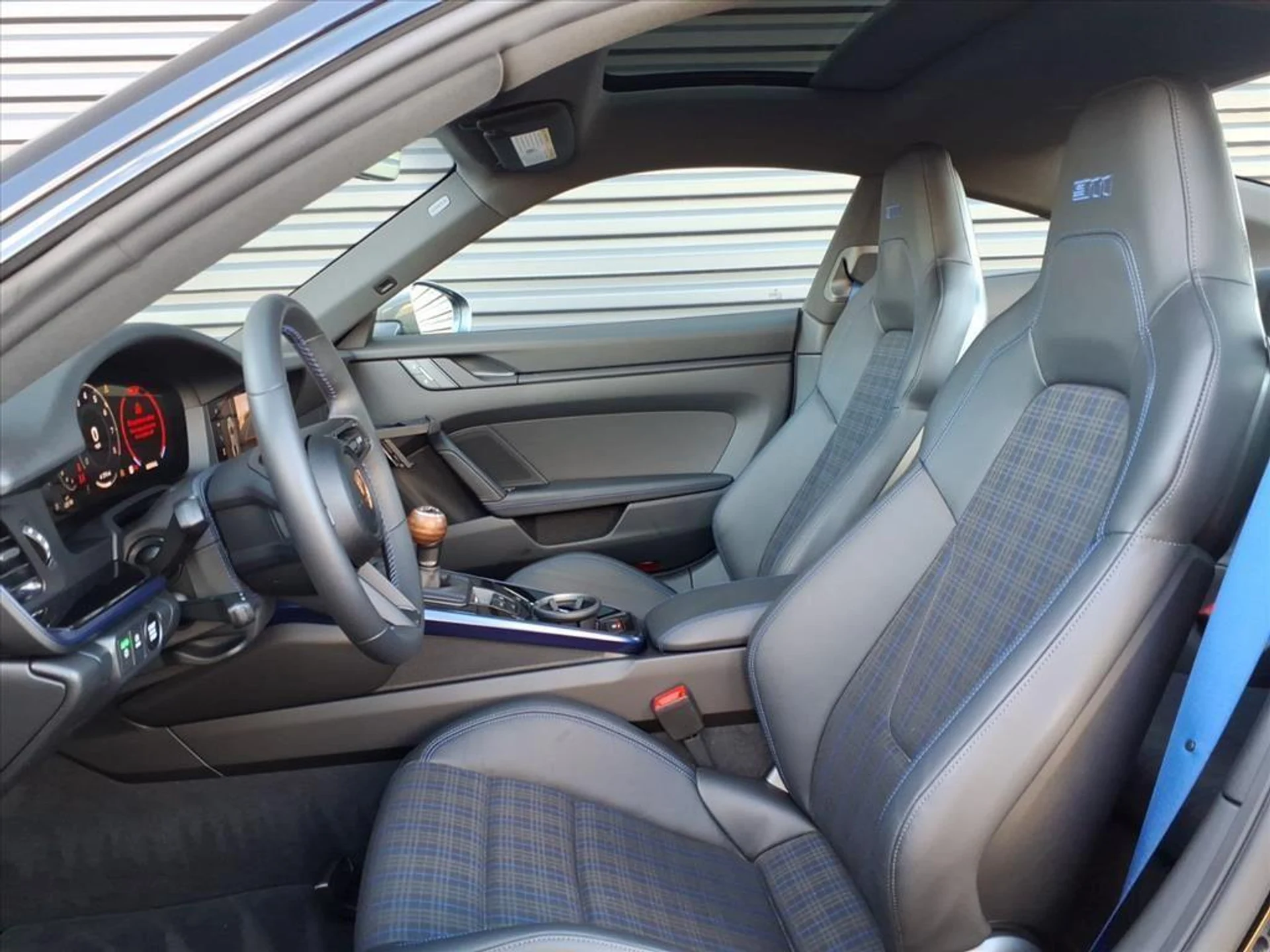 mph004_265025295_0a8d98d32d3c0c2ac5bf4dc58d793b95_b13ab94696