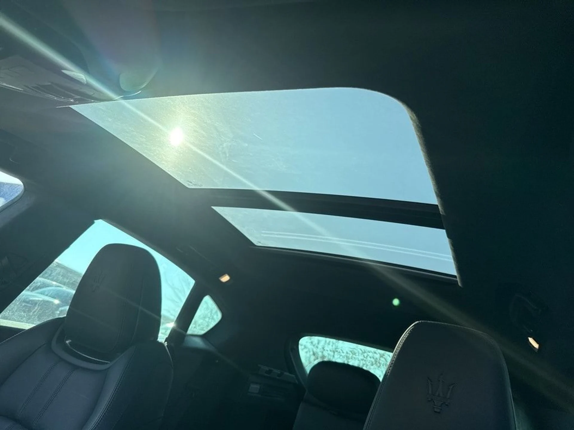 mph004_2656013541_077915c9f3577c4faf924e44bbcdafe6x_f77164aa0d