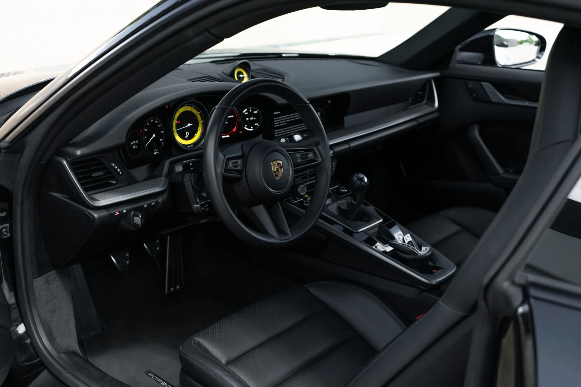 mph004_2658122907_Used_2023_Porsche_911_Carrera_S_6_Speed_Manual_Carrera_S_1787089685_f8dd9cd5c1