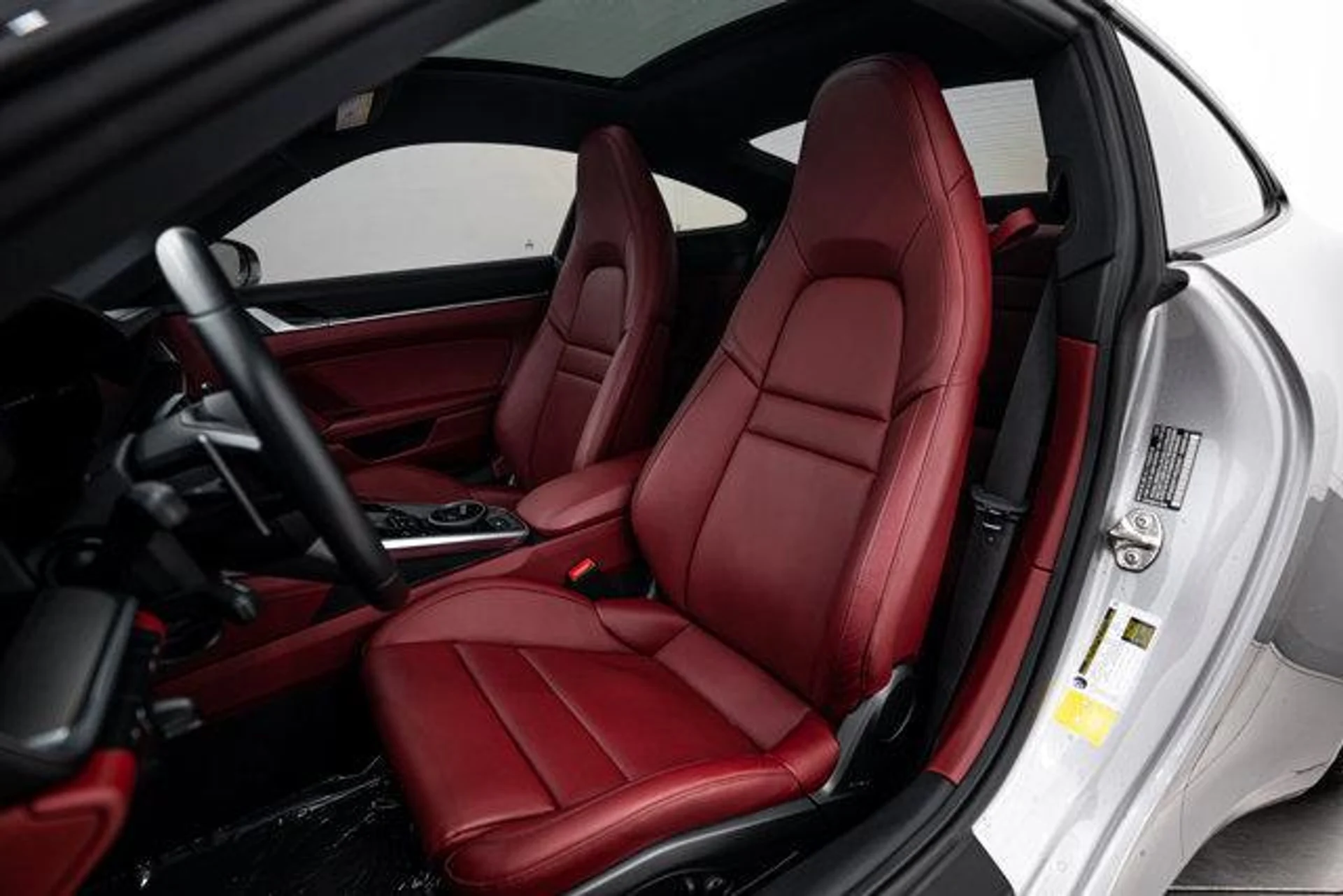 mph004_2662604712_MUN_12_Ot4_XPR_3zu_Sjml2_Uo8l_Nvks_efc9dd543f