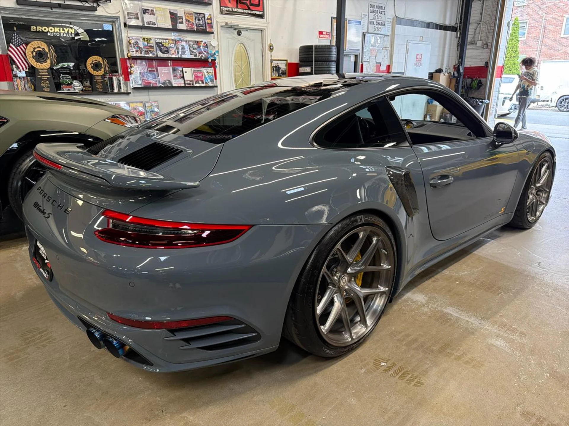 mph004_2669018840_639106589549926069_bf223e4df5