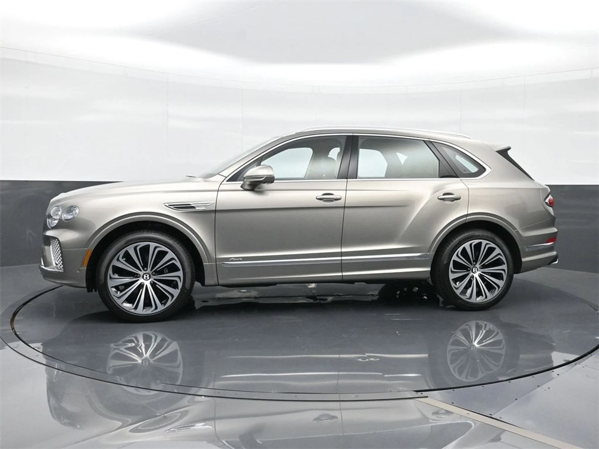 mph004_2677753840_fc9d6eb220e3ebca8d552c014517b38cx_0b974fedf5