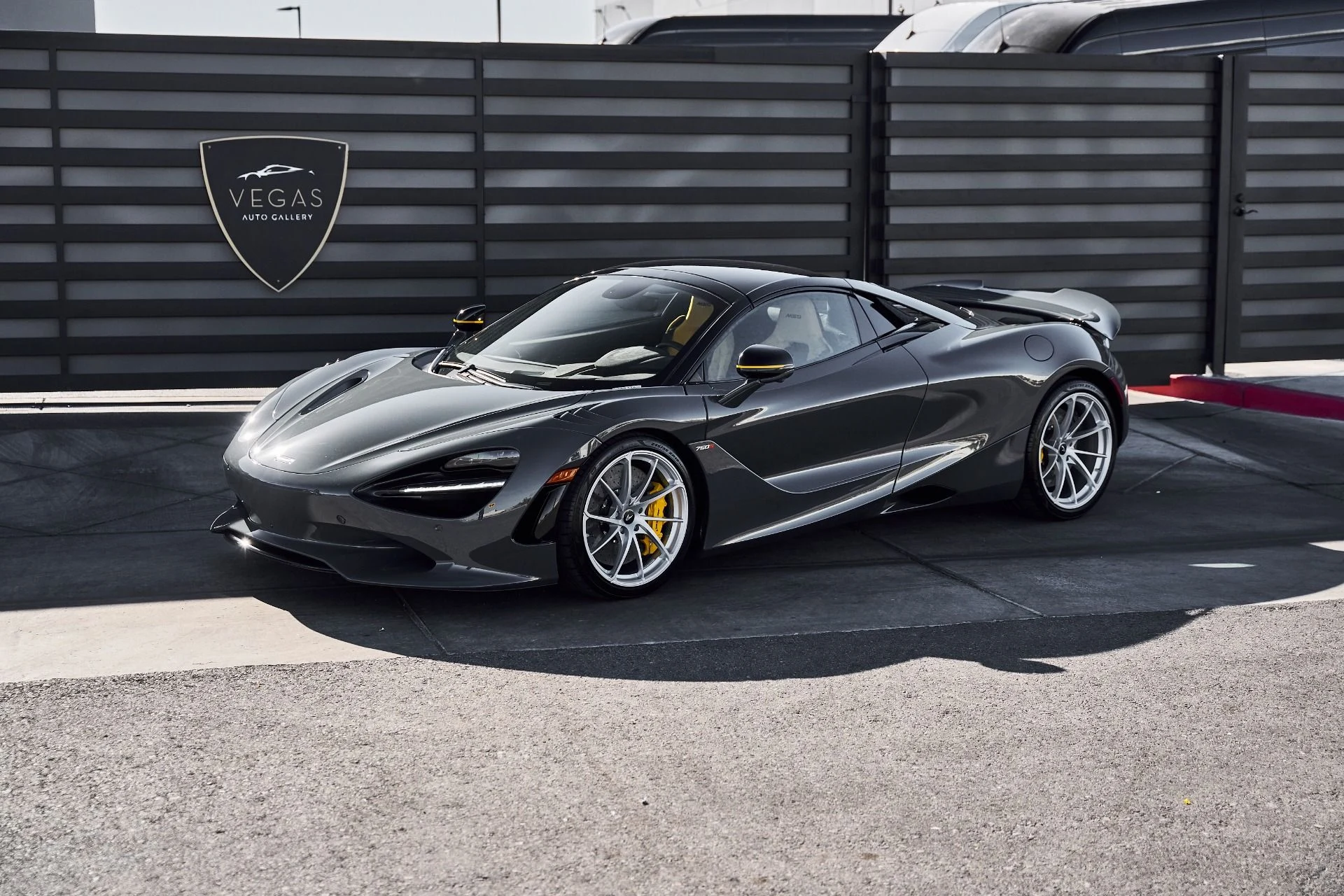 mph004_2680020150_Used_2026_Mc_Laren_750_S_1775868034_e01fcf00bd