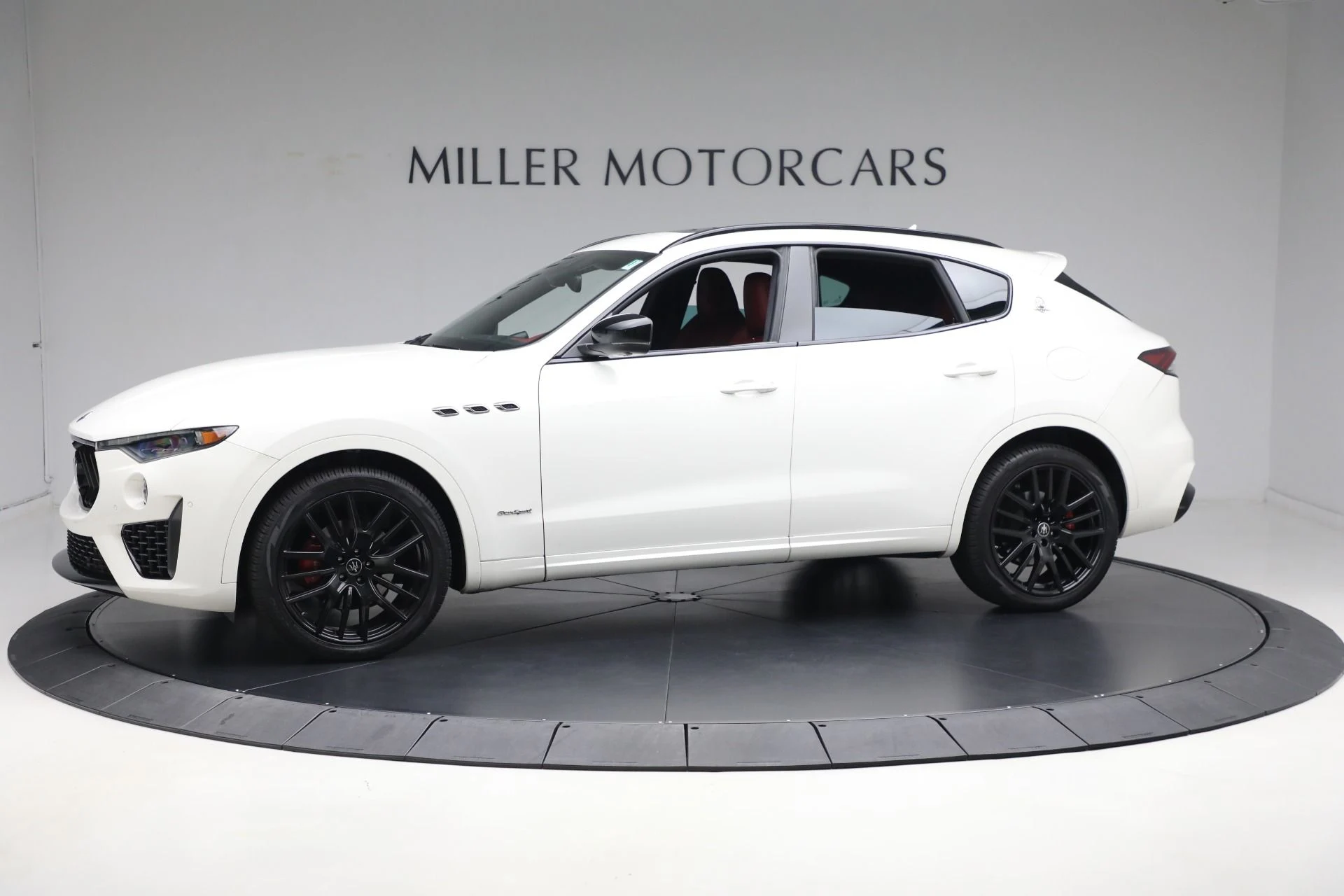 mph004_2687797439_Used_2021_Maserati_Levante_Q4_Gran_Sport_c32542e53f