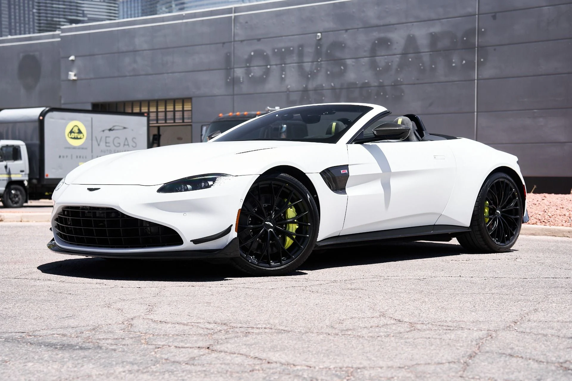 mph004_2691560078_Used_2023_Aston_Martin_Vantage_F1_Edition_1754013179_e349a9d959