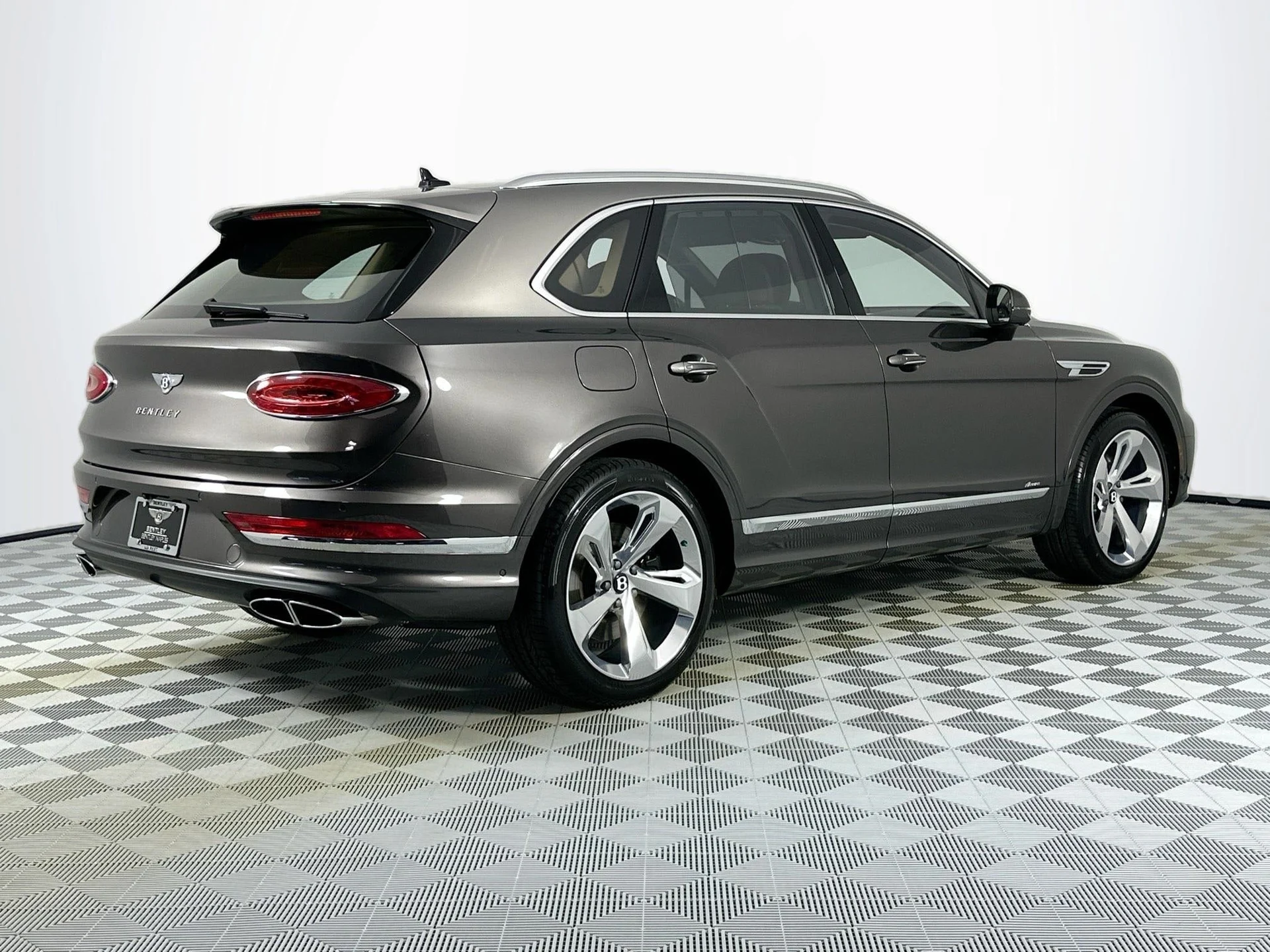 mph004_2694233332_5_0bd503710e