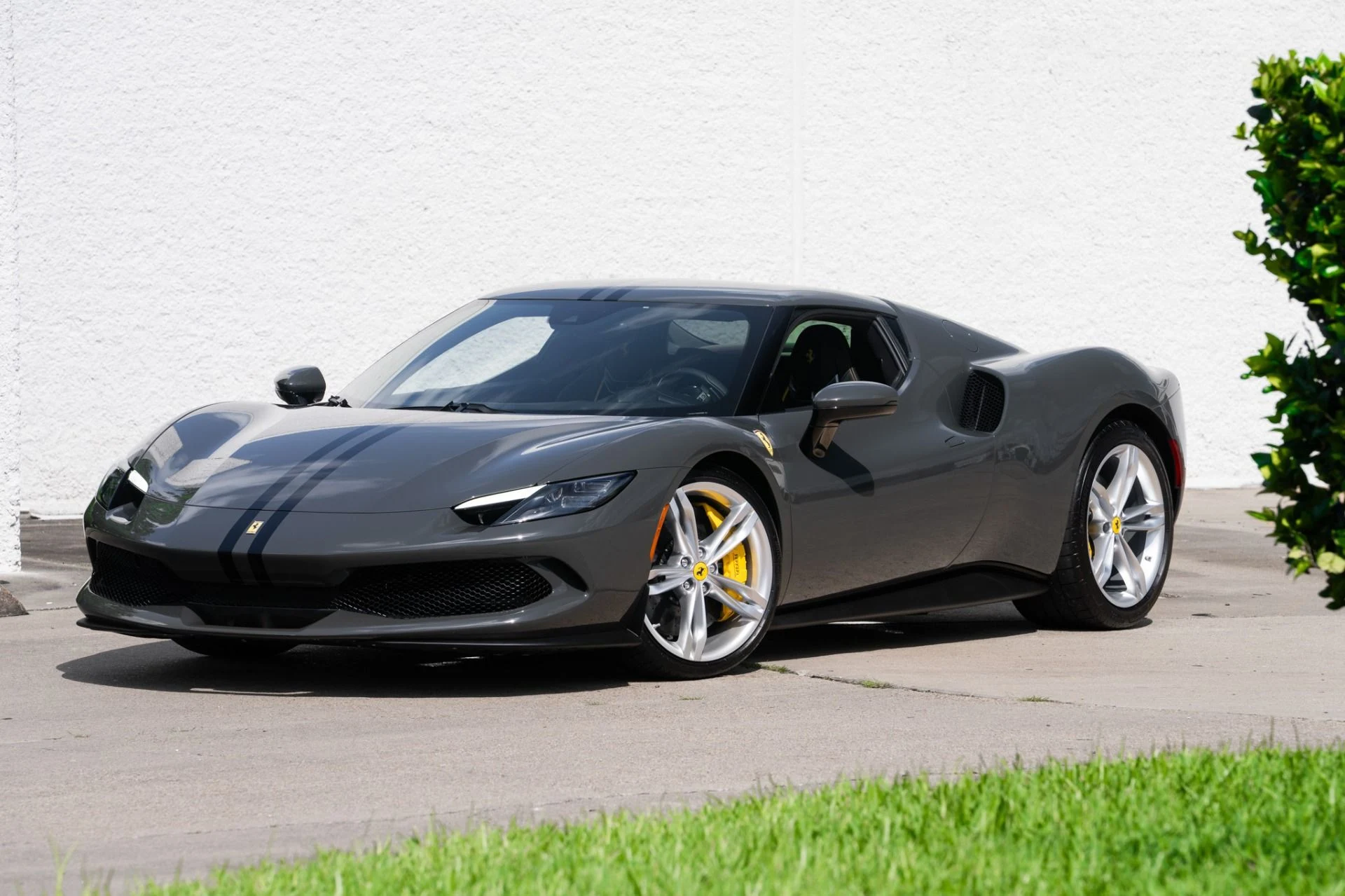 mph004_2694515919_Used_2024_Ferrari_296_GTB_1754599381_2e0f893ce7