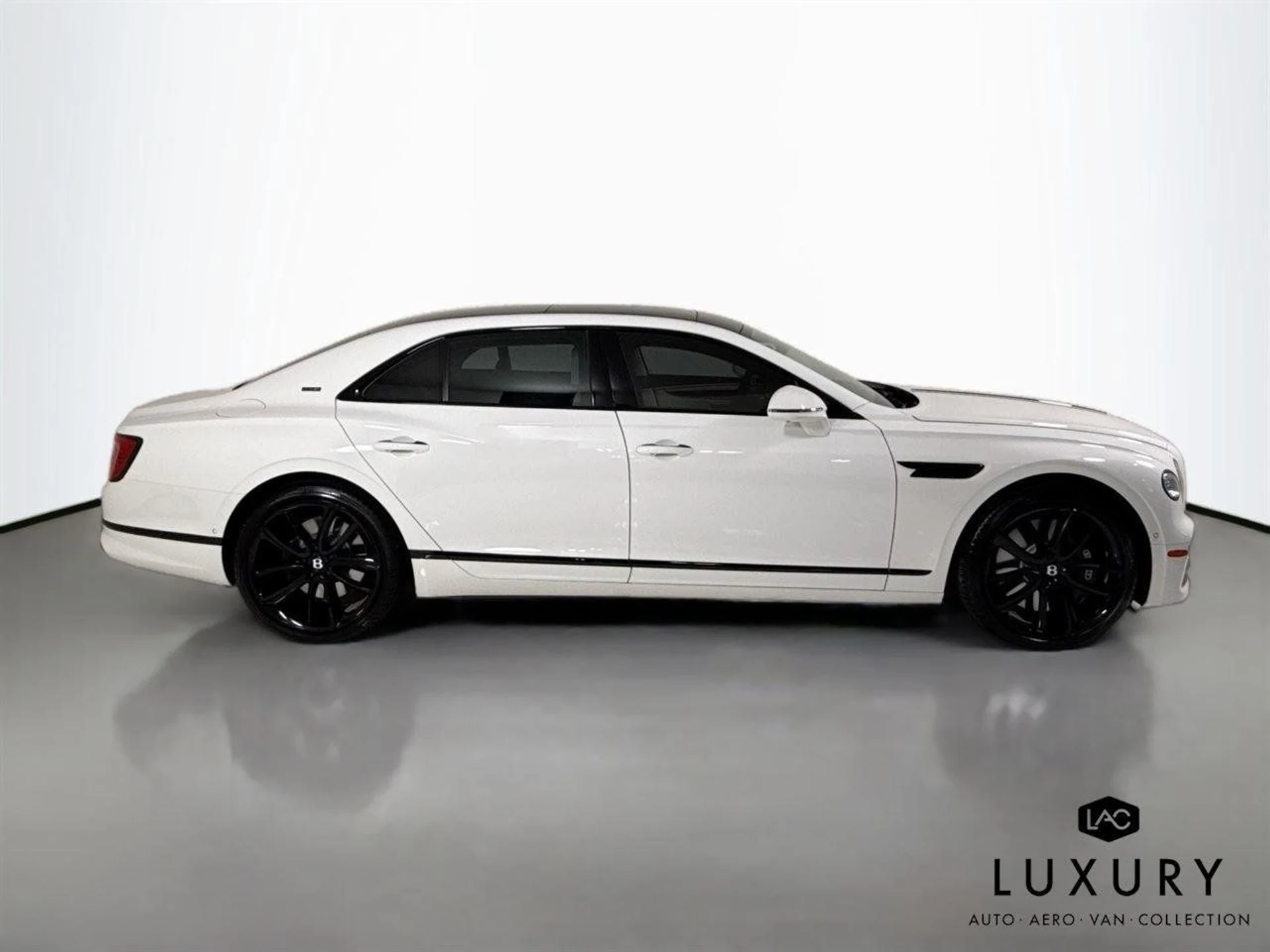 mph004_2697034714_70f21d1a96f8eb7939c9e3a34aed7099_c83b62bb9e