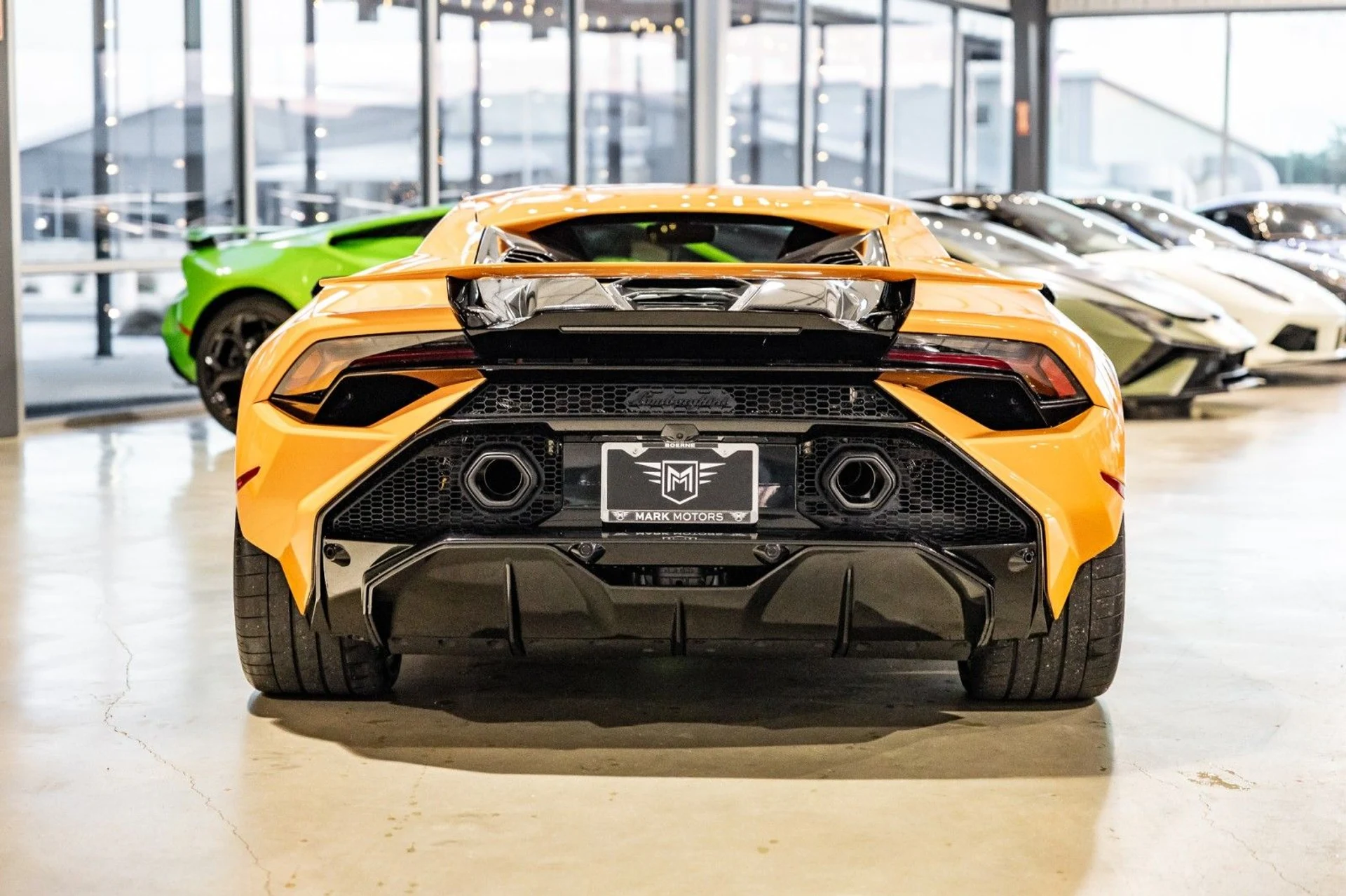 mph004_2698245492_AQ_6092700a12