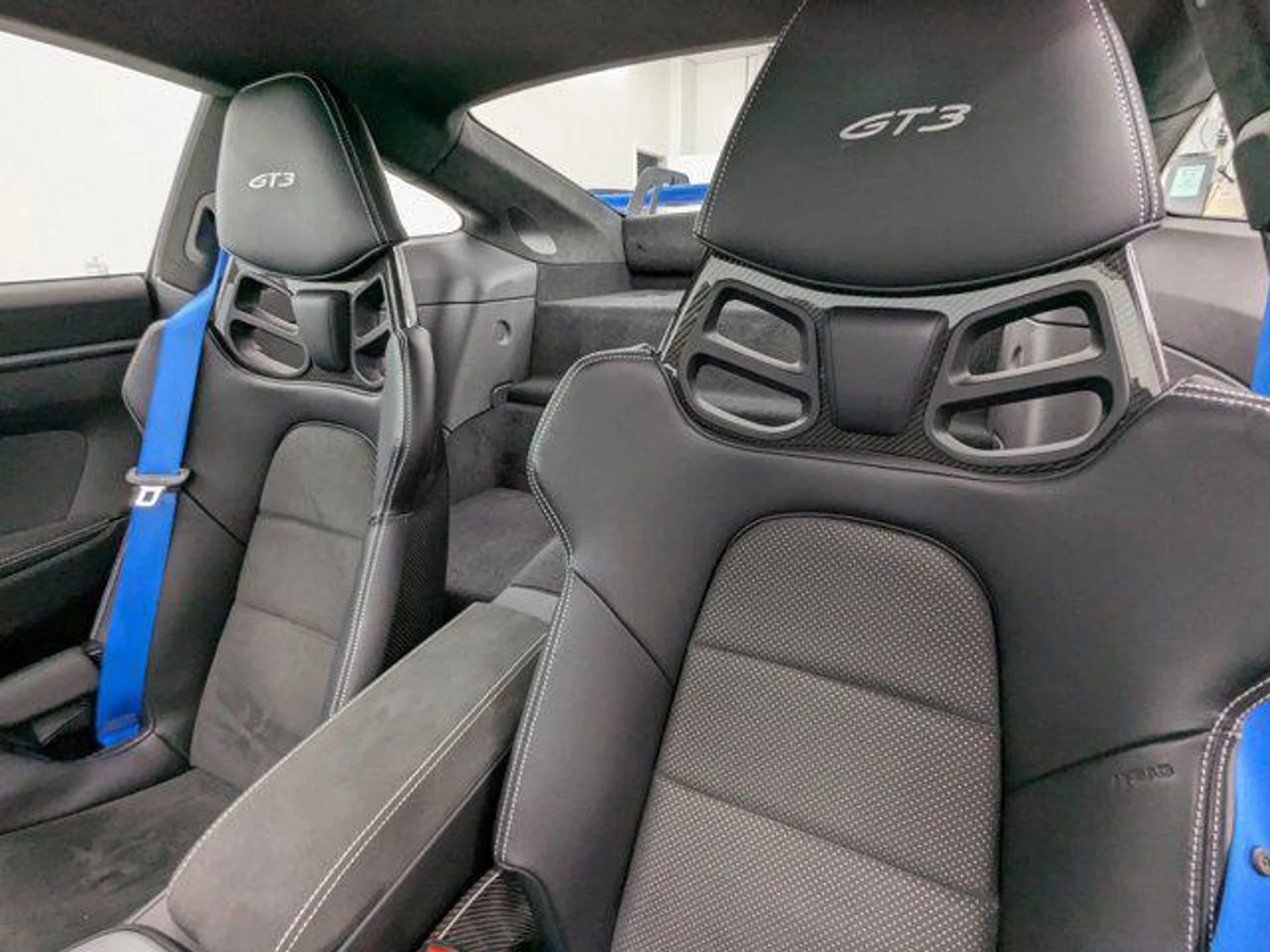 mph004_2702979702_FR_5s_PA_2_Ol_Vlt_LXFBB_Zdn_EBC_Xps8_9a9954c922