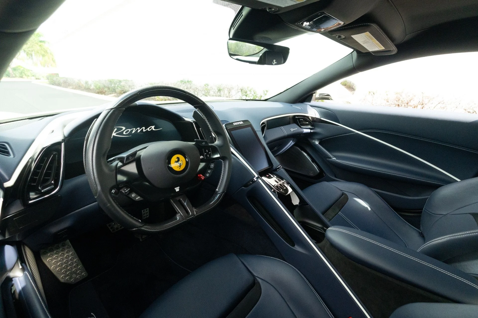 mph004_2711854123_Used_2022_Ferrari_Roma_1764790245_a27fa68841