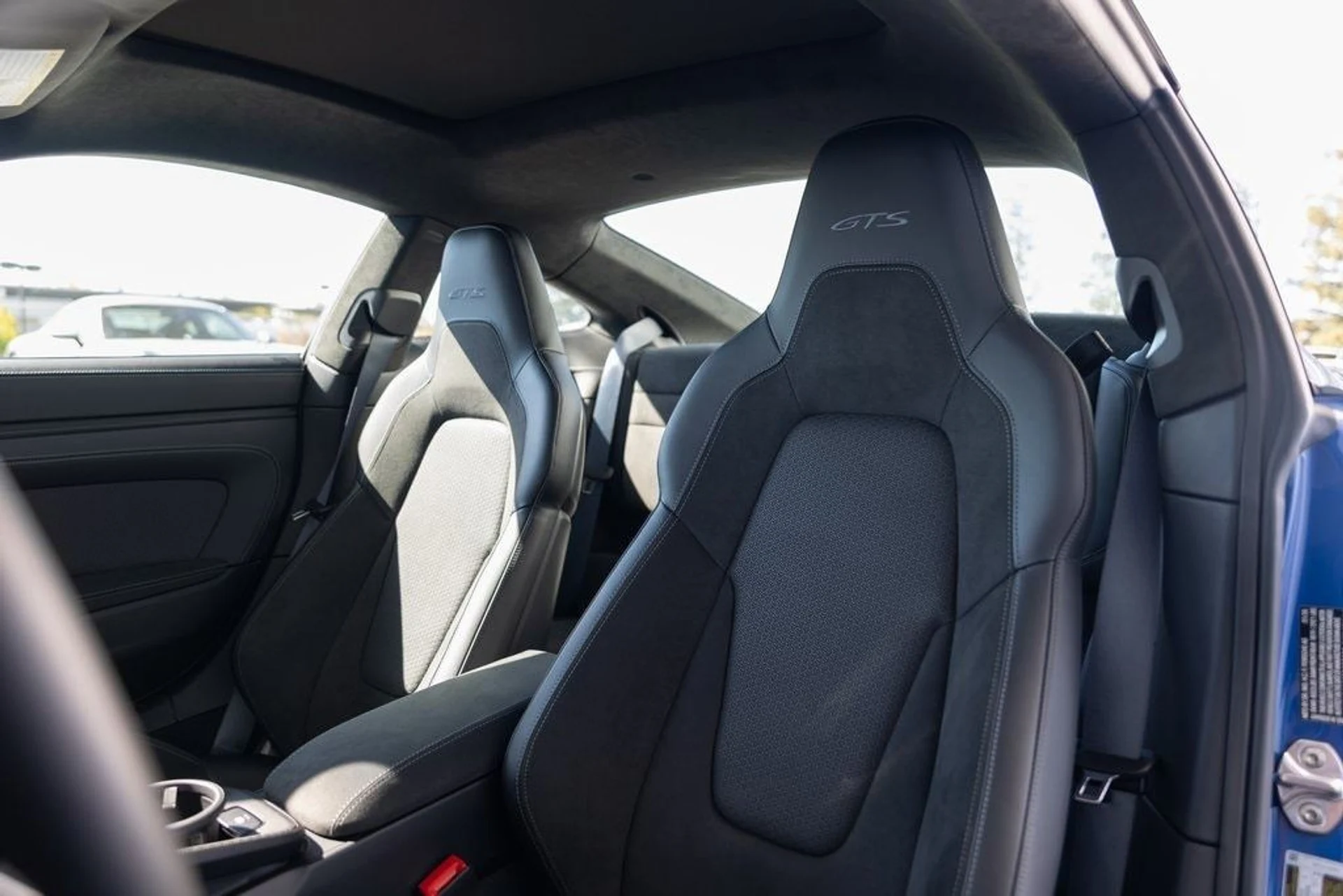 mph004_2712532353_0518ad281977113ee90176b38a60e527x_93e8ba3e24