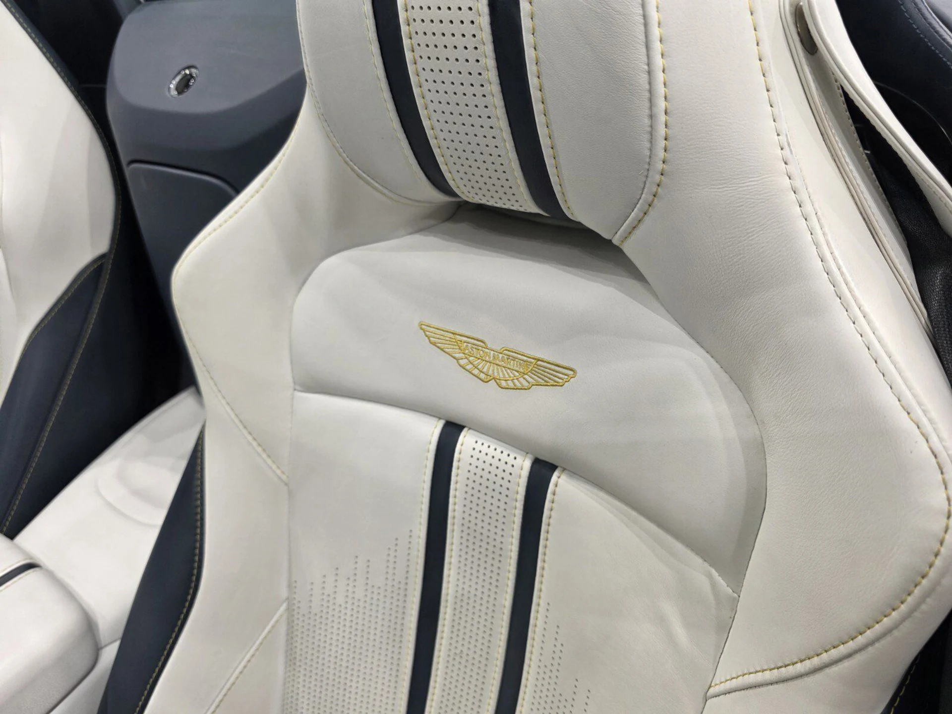 mph004_2714600655_c23cc9853254f3568e86440ff994da5f_6f2111afec