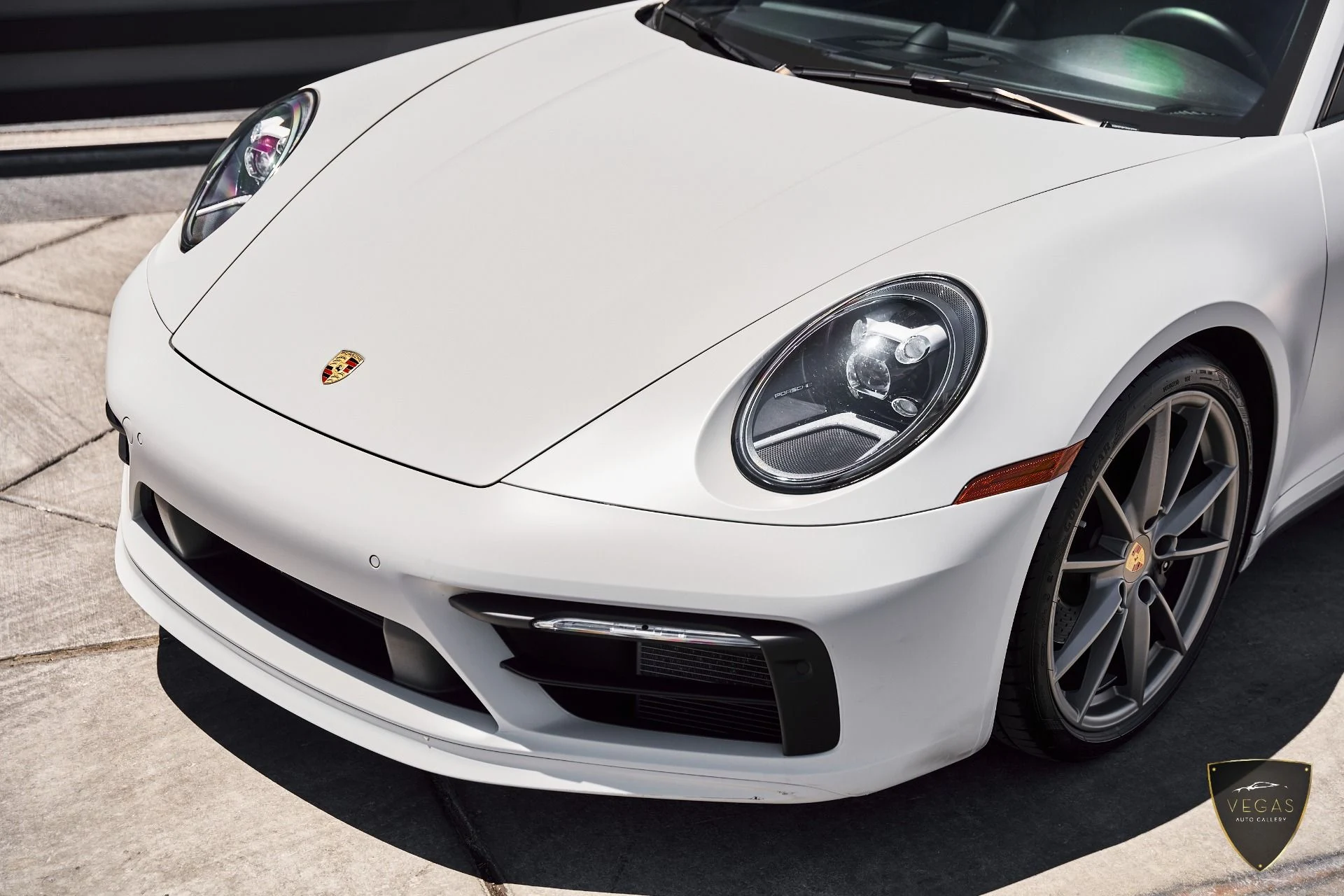 mph004_2727464183_Used_2023_Porsche_911_Carrera_1783042975_c207068b3d