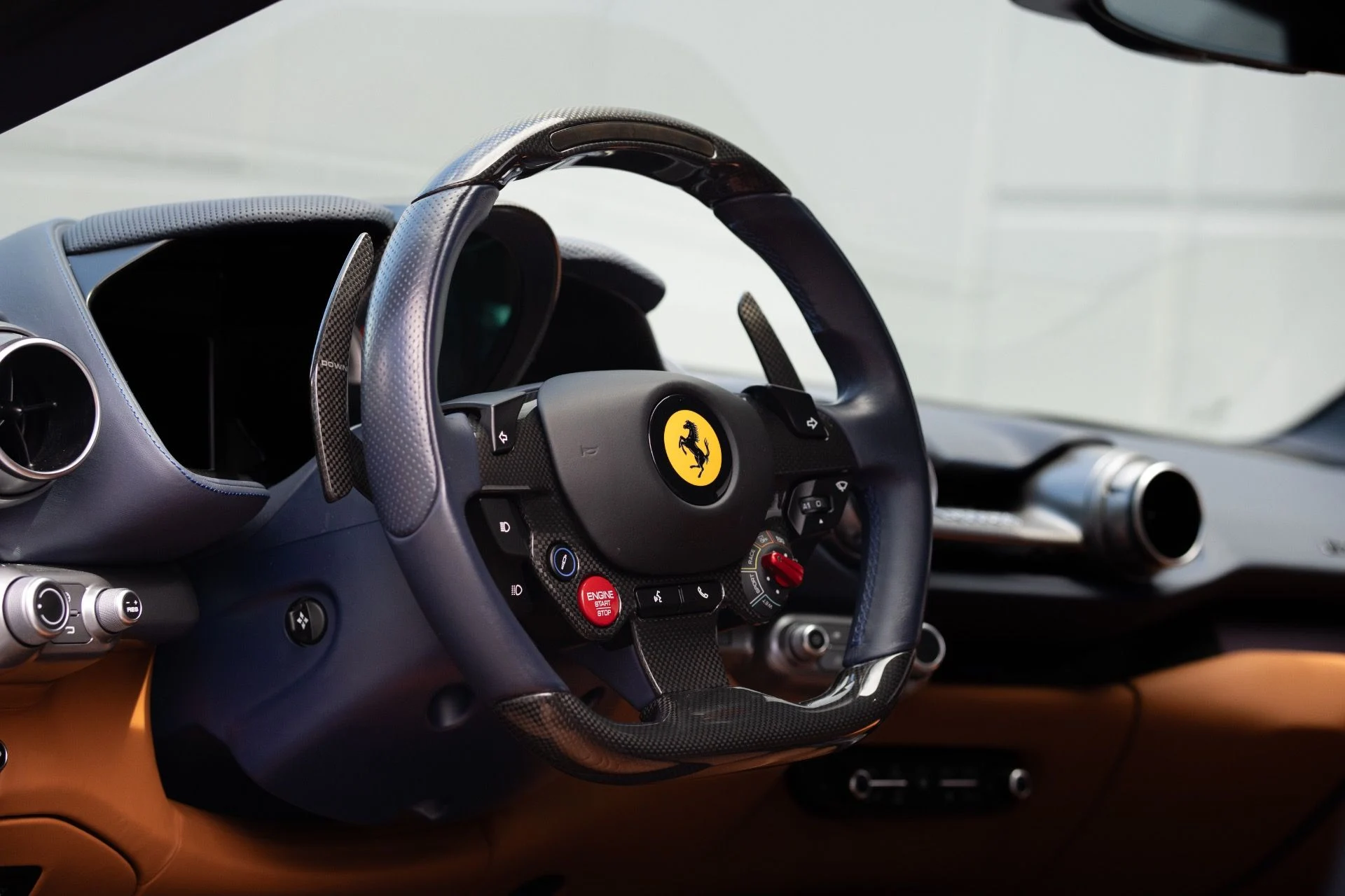 mph004_2729069574_Used_2020_Ferrari_812_Superfast_1758742343_0ce9a8809a