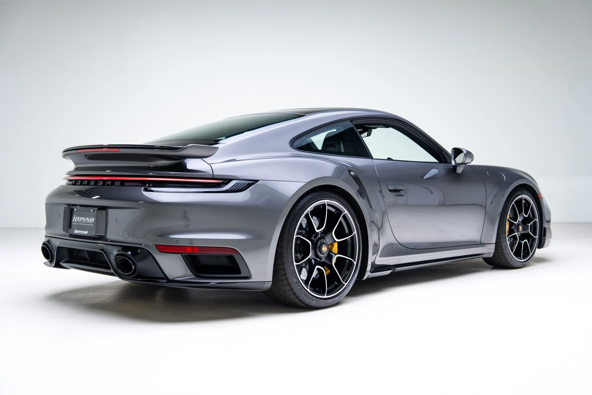 mph004_2730602840_Used_2024_Porsche_911_Turbo_S_1769194079_a44ed8484f