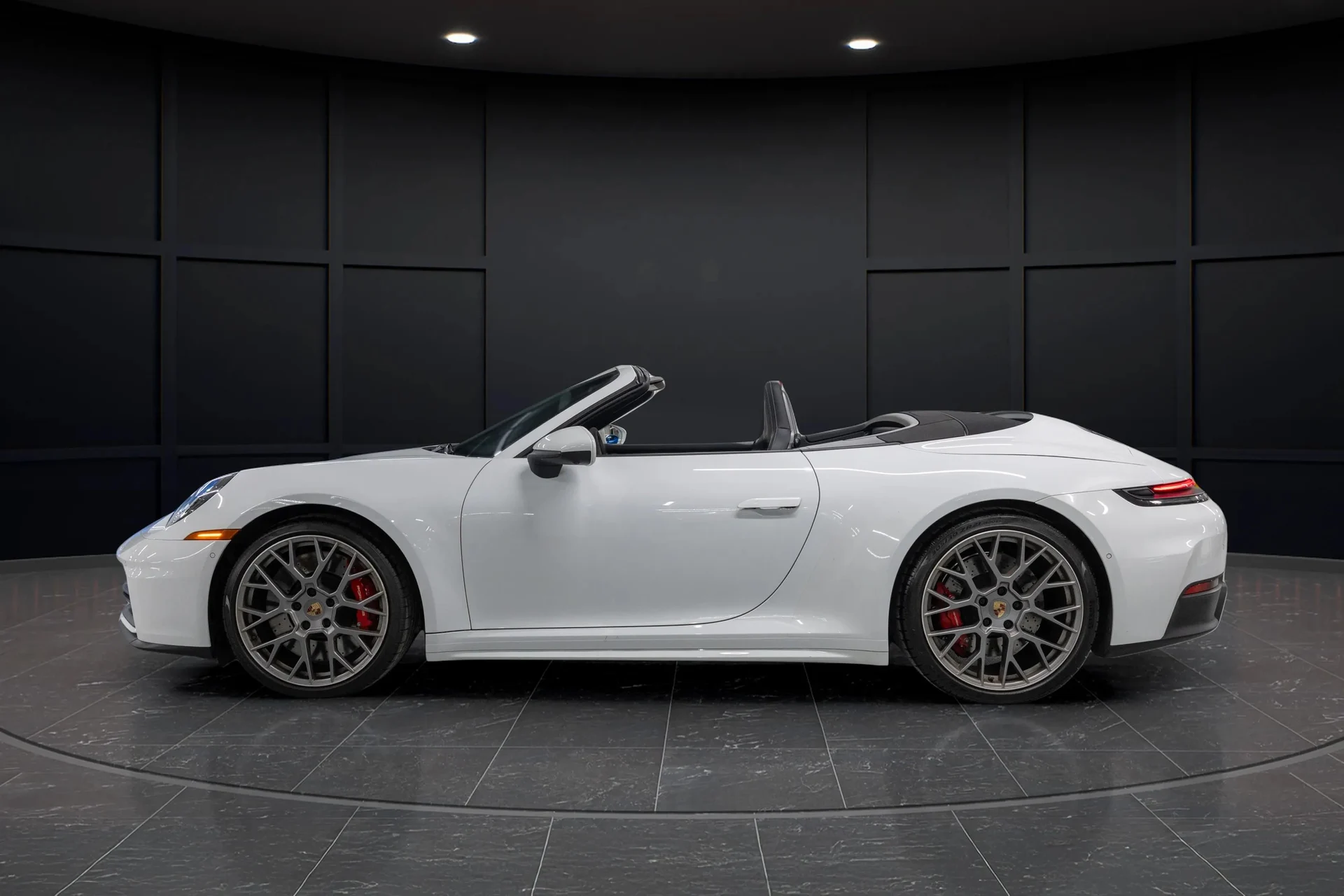 mph004_273237870_7ee99a8d_57b2_421d_aaef_ecdf1865293f_202520_Porsche2091120_Carrera20_S20_Cabriolet2028_WP_0_CH_2_A91_SS_24928329_5_94a64e6693