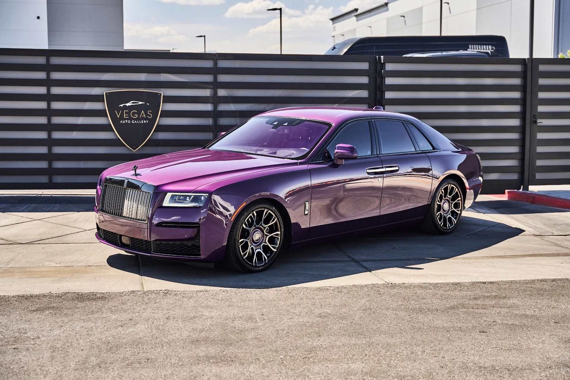 mph004_2732673433_Used_2022_Rolls_Royce_Ghost_Black_Badge_1787709228_538901aa25