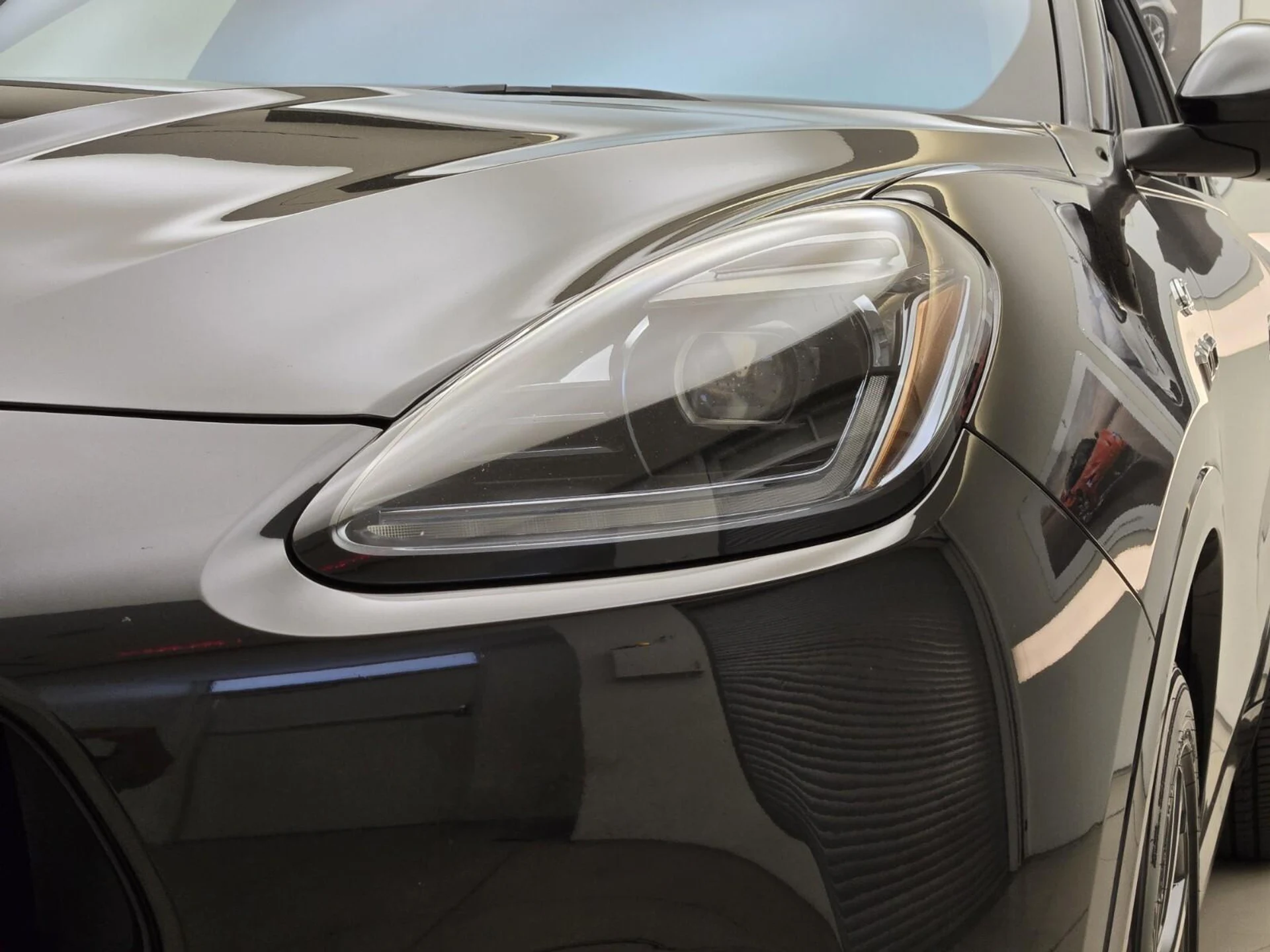 mph004_2733959794_Used_2023_Maserati_Grecale_GT_1763104509_a81a10cd12