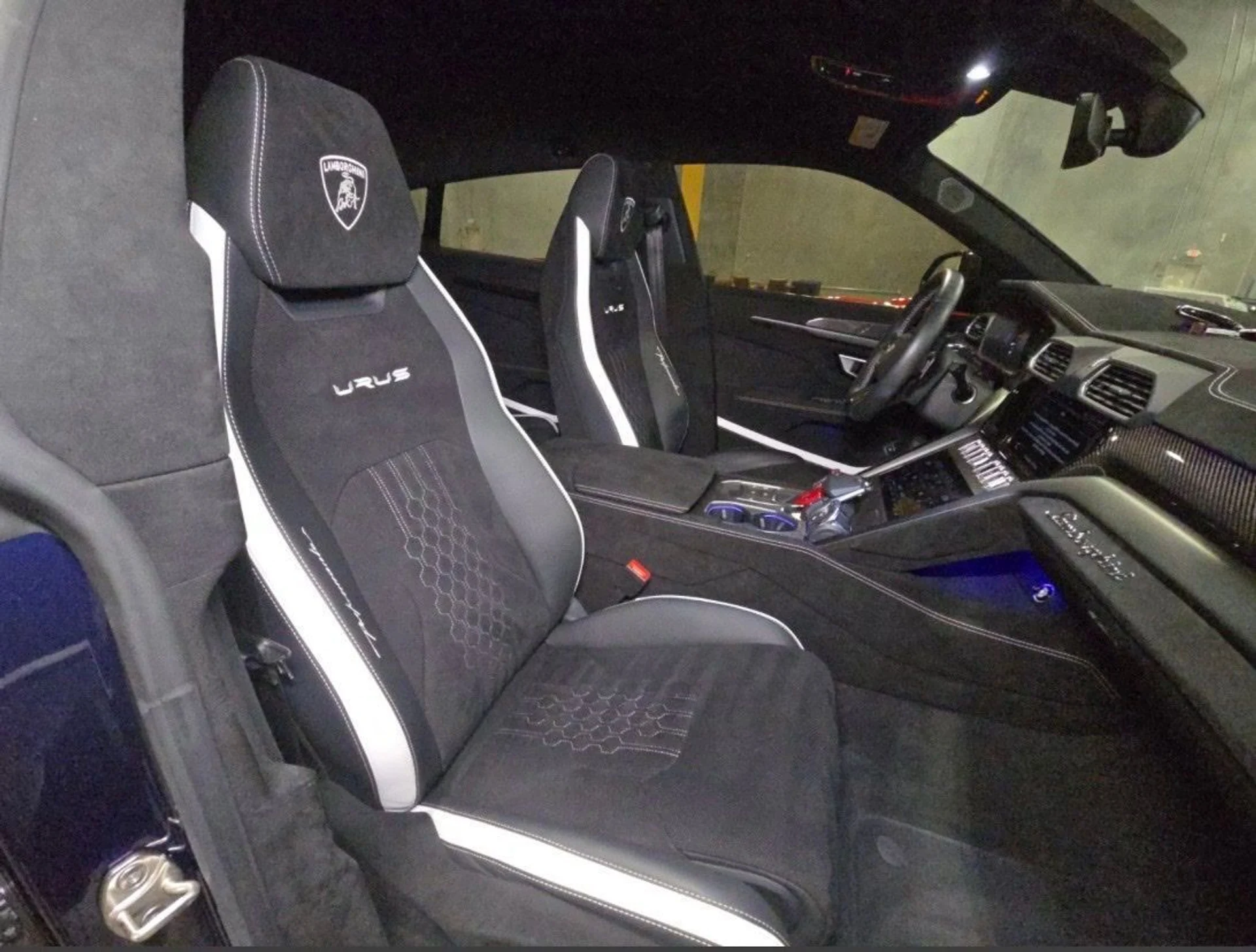 mph004_2734526279_4imqxlg7ib1p31092lhca6m73uyv_ae7155e8e1