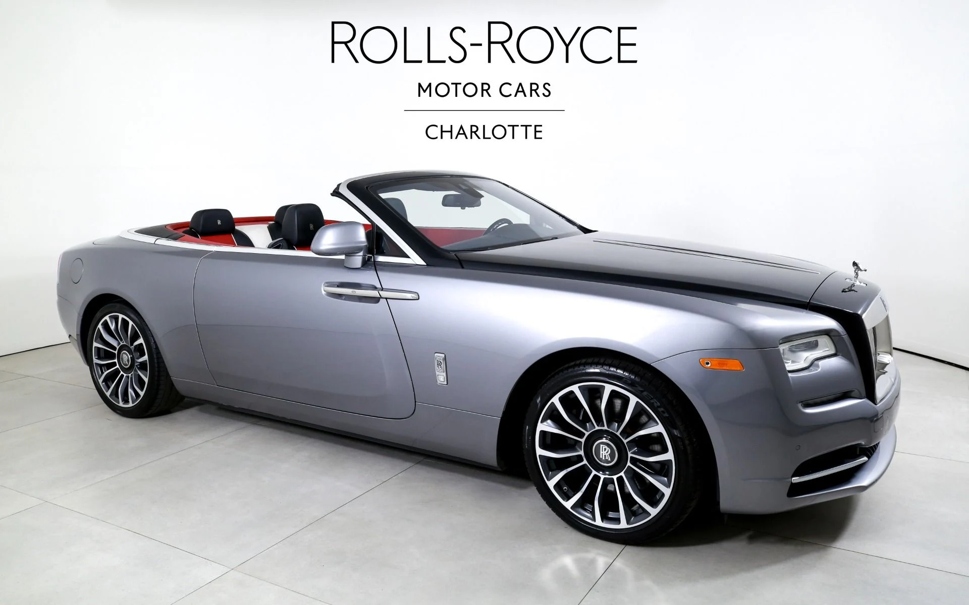 mph004_2735524795_Used_2019_Rolls_Royce_Dawn_1771363105_7b7046252f