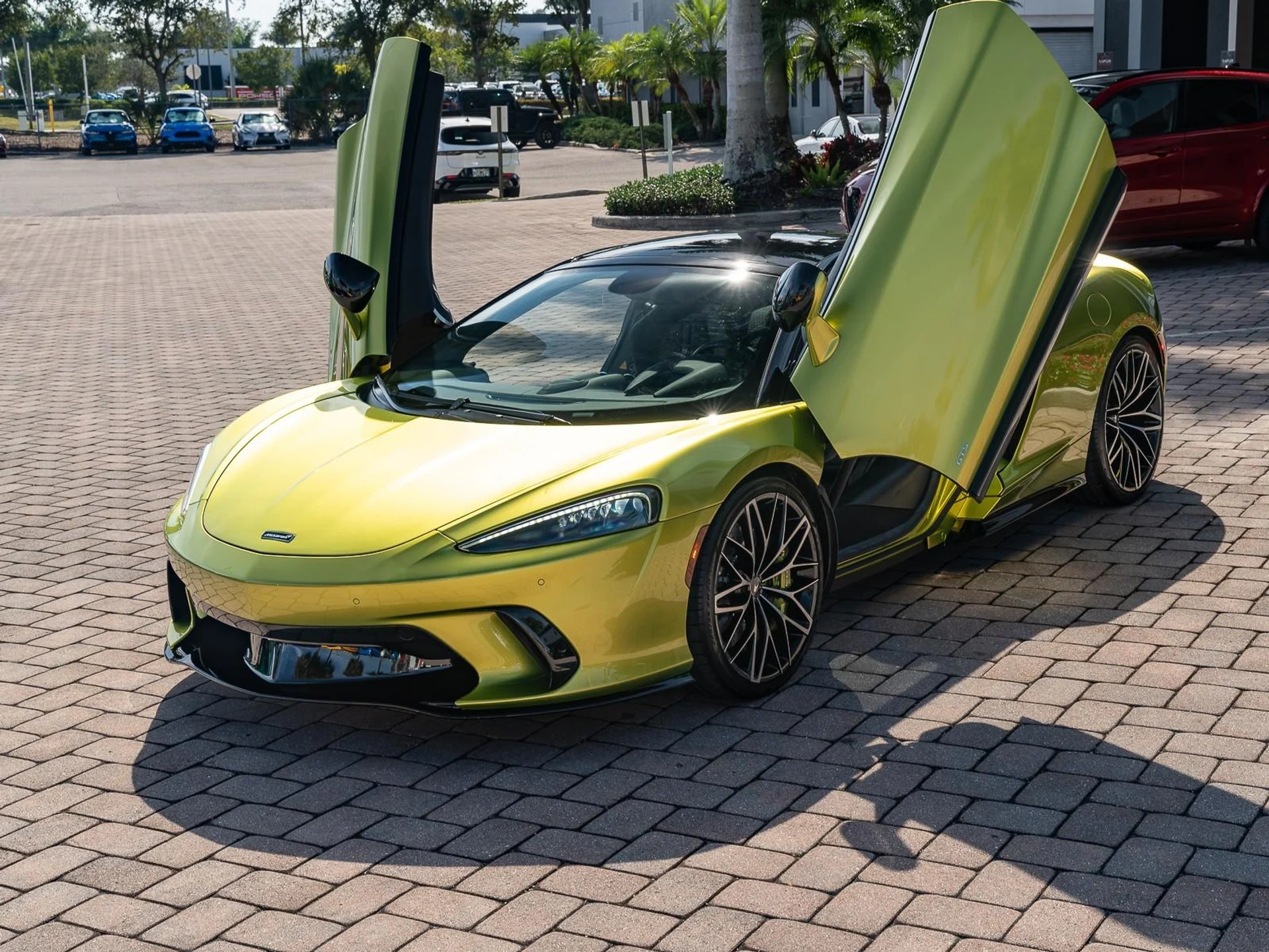 mph004_2742685588_Used_2025_Mc_Laren_GTS_Tech_Lux_1765577118_bf3e657f7a