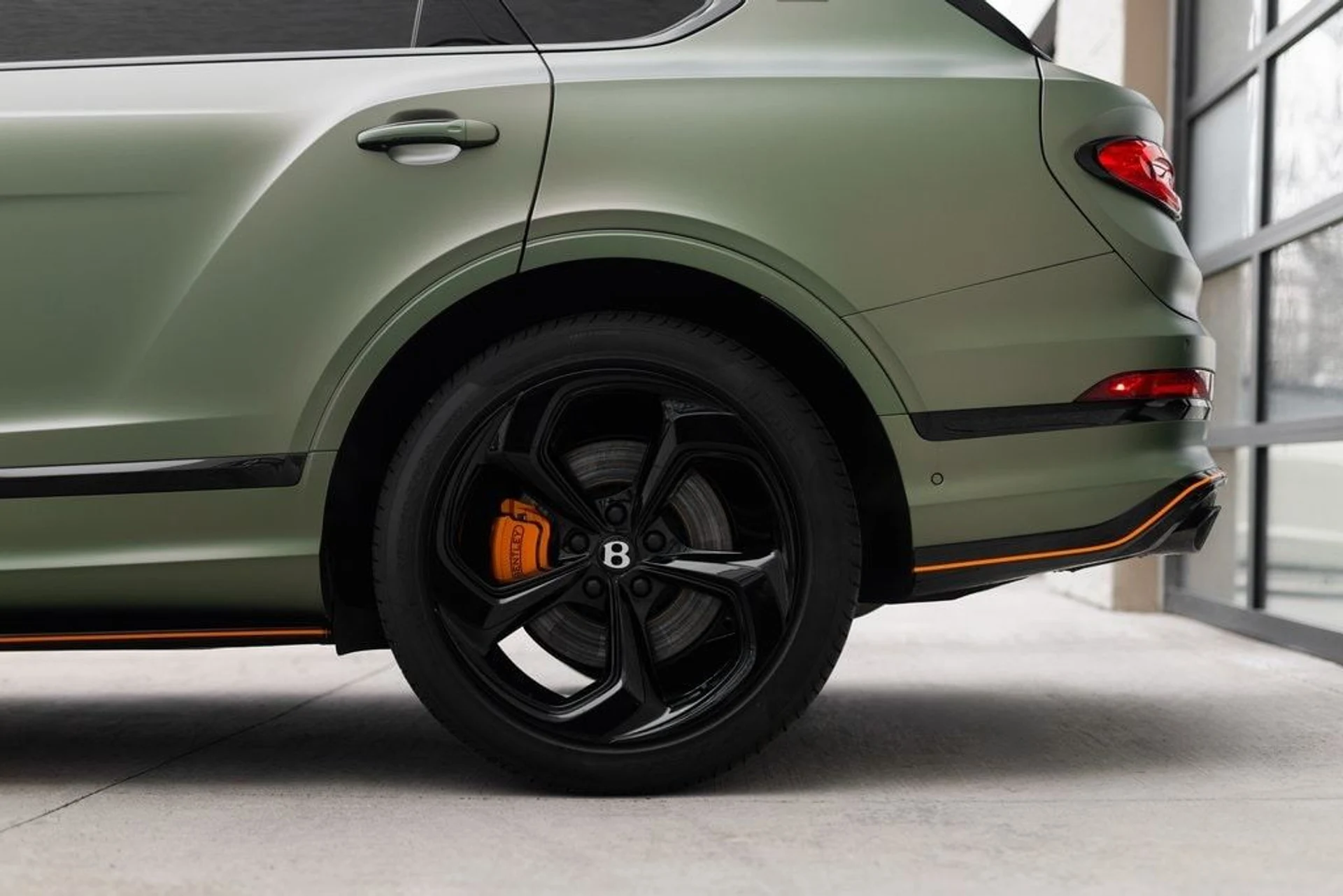 mph004_2742890844_26741e5ef6209c7b816d32bdb237ef20x_f7790585d0