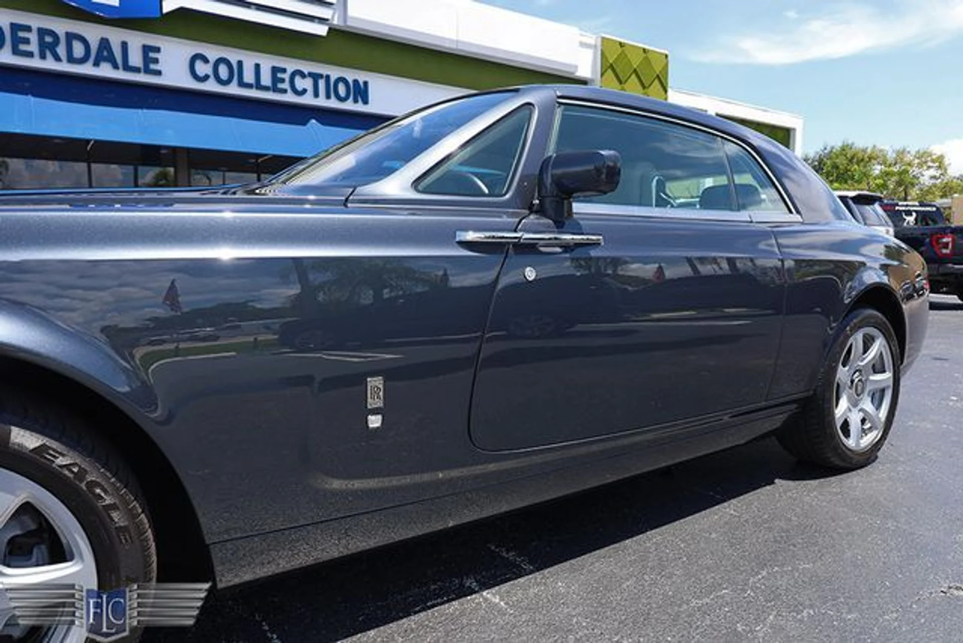 mph004_2749650403_used_2009_rolls_royce_phantom_coupe_2drcoupe_6305_23064698_9_640_2d23f5fe12