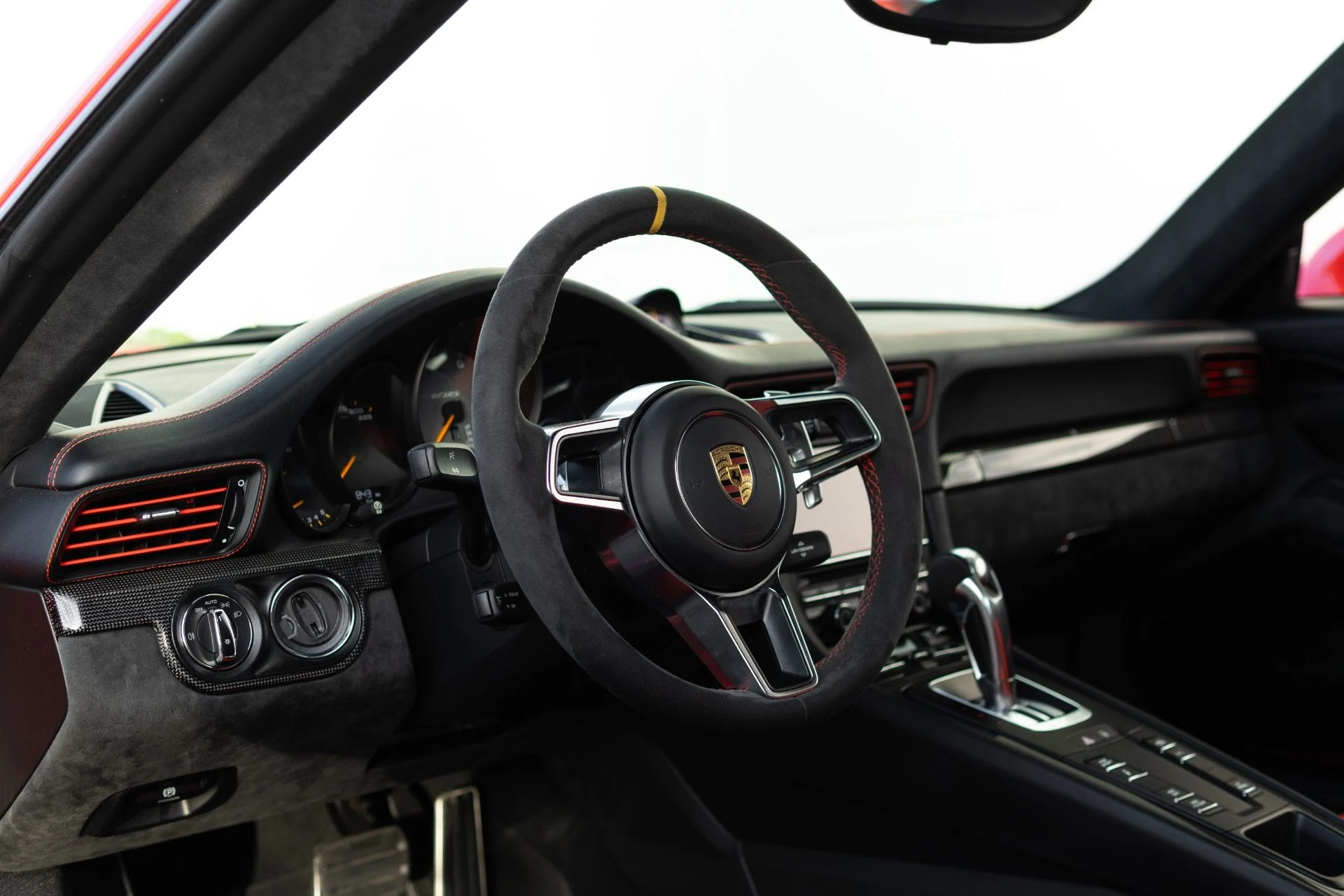 mph004_2751526670_Used_2016_Porsche_911_GT_3_RS_1766773556_e03ad1fbdb