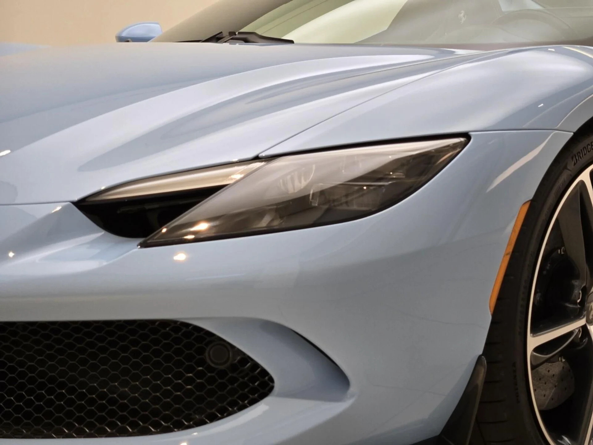 mph004_2752825505_Used_2024_Ferrari_296_GTS_1763022555_0e5b68b5f3