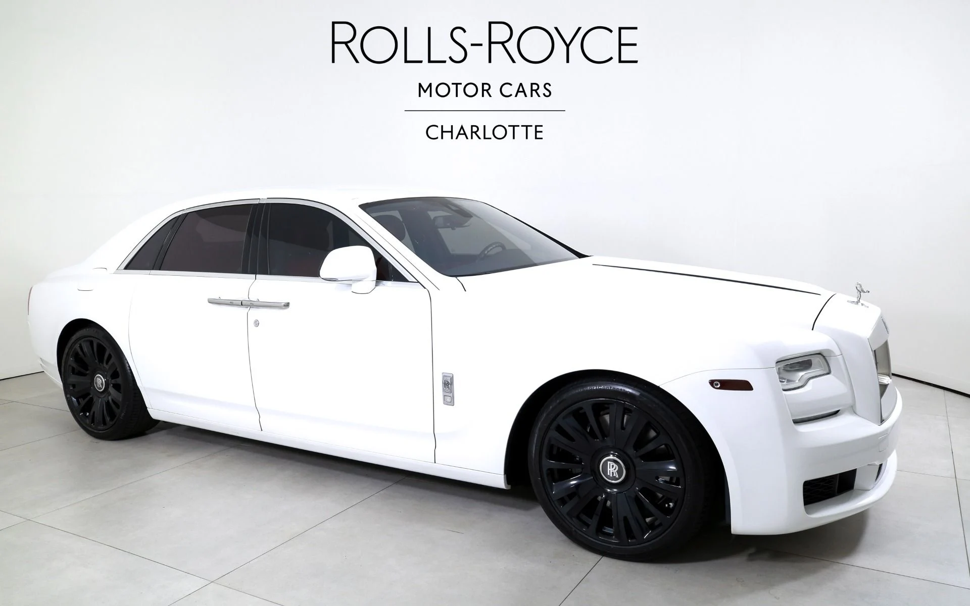 mph004_2756325589_Used_2019_Rolls_Royce_Ghost_1783112154_ce88282786