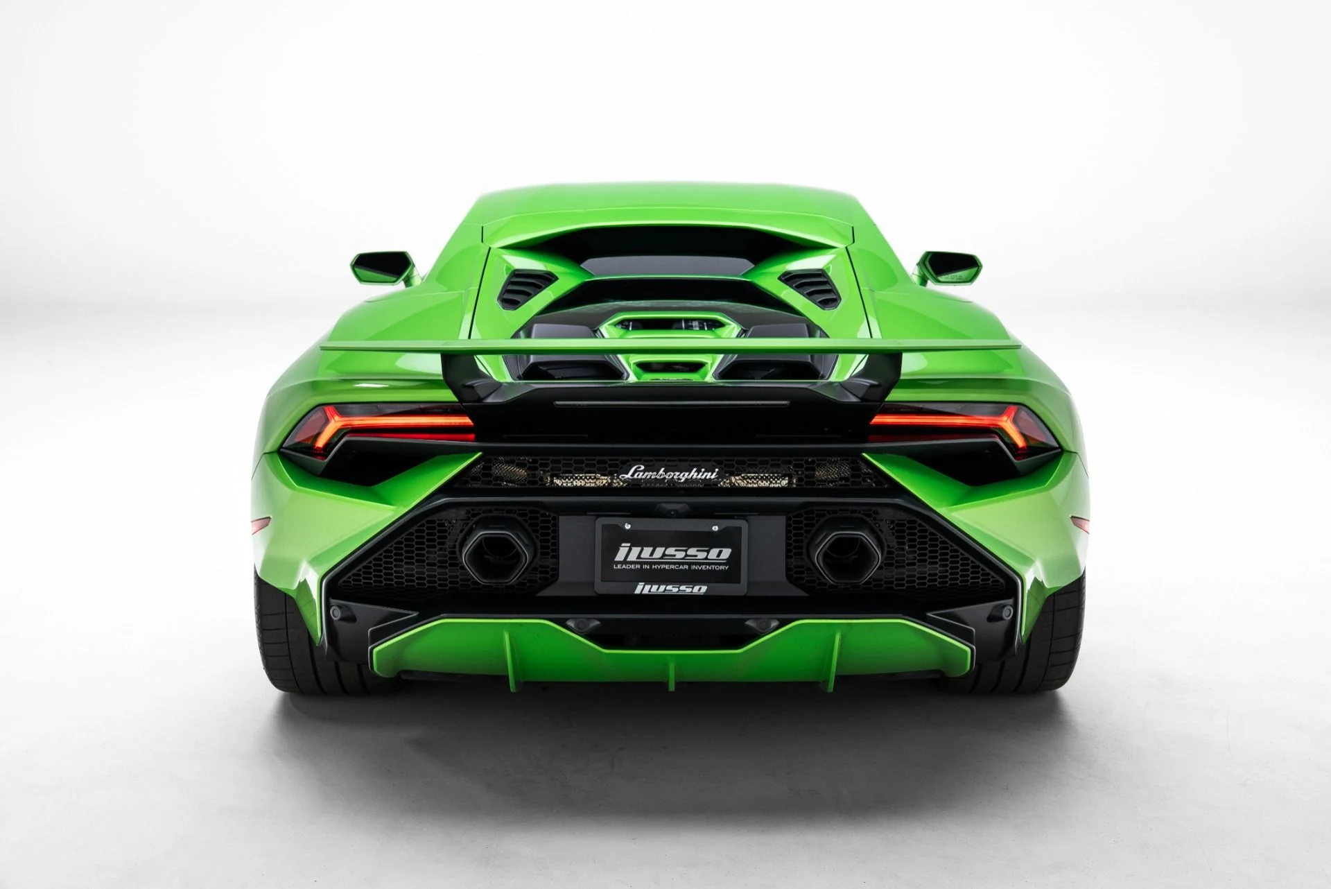 mph004_2763757975_Used_2023_Lamborghini_Huracan_Tecnica_1775770975_3b68db22b0
