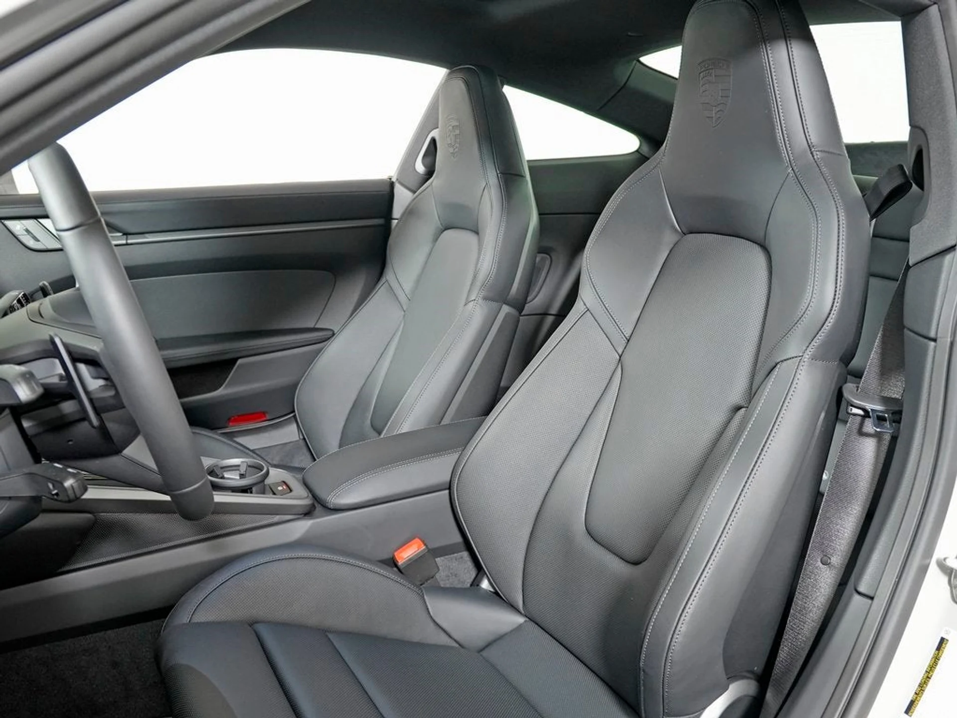 mph004_276928361_5_93f70d7799