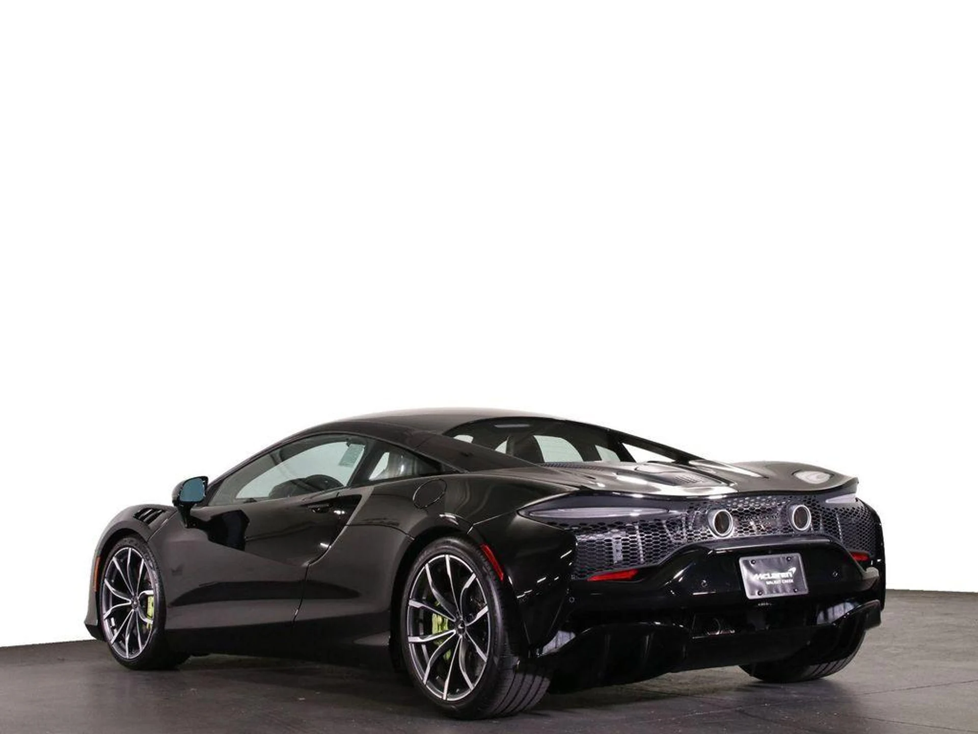 mph004_2774558627_a_I0_O23_Fo_GB_Jam5_L9hf_Chsr_P58_A_44dce09d97