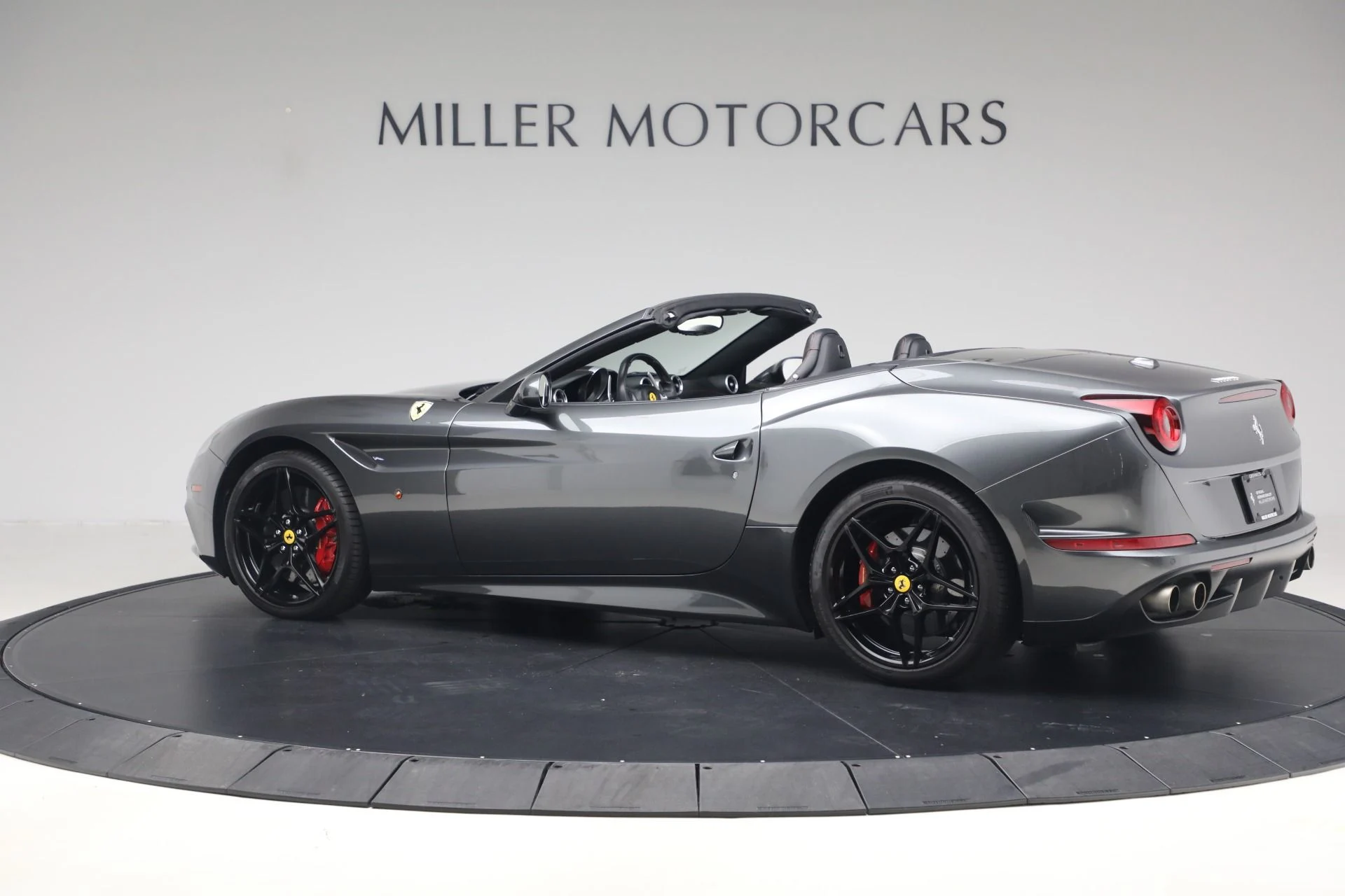 mph004_2775164091_Used_2015_Ferrari_California_T_1792181139_21b2f06326