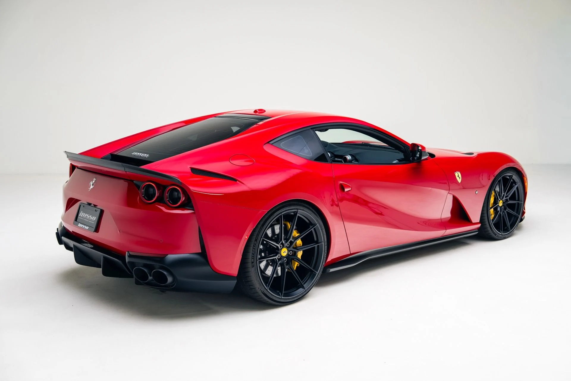 mph004_277635954_Used_2019_Ferrari_812_Superfast_1766432175_4d5486920f