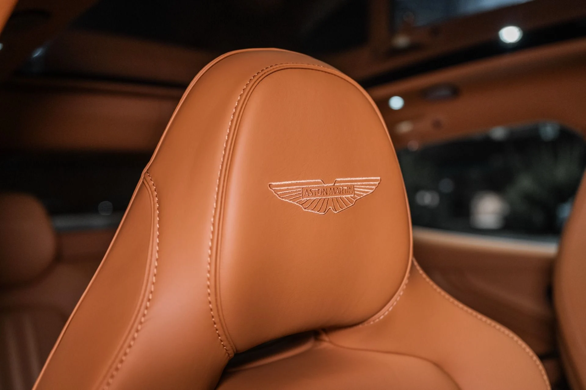 mph004_2784820832_New_2026_ASTON_MARTIN_DBX_707_1759283914_1cc266d00a