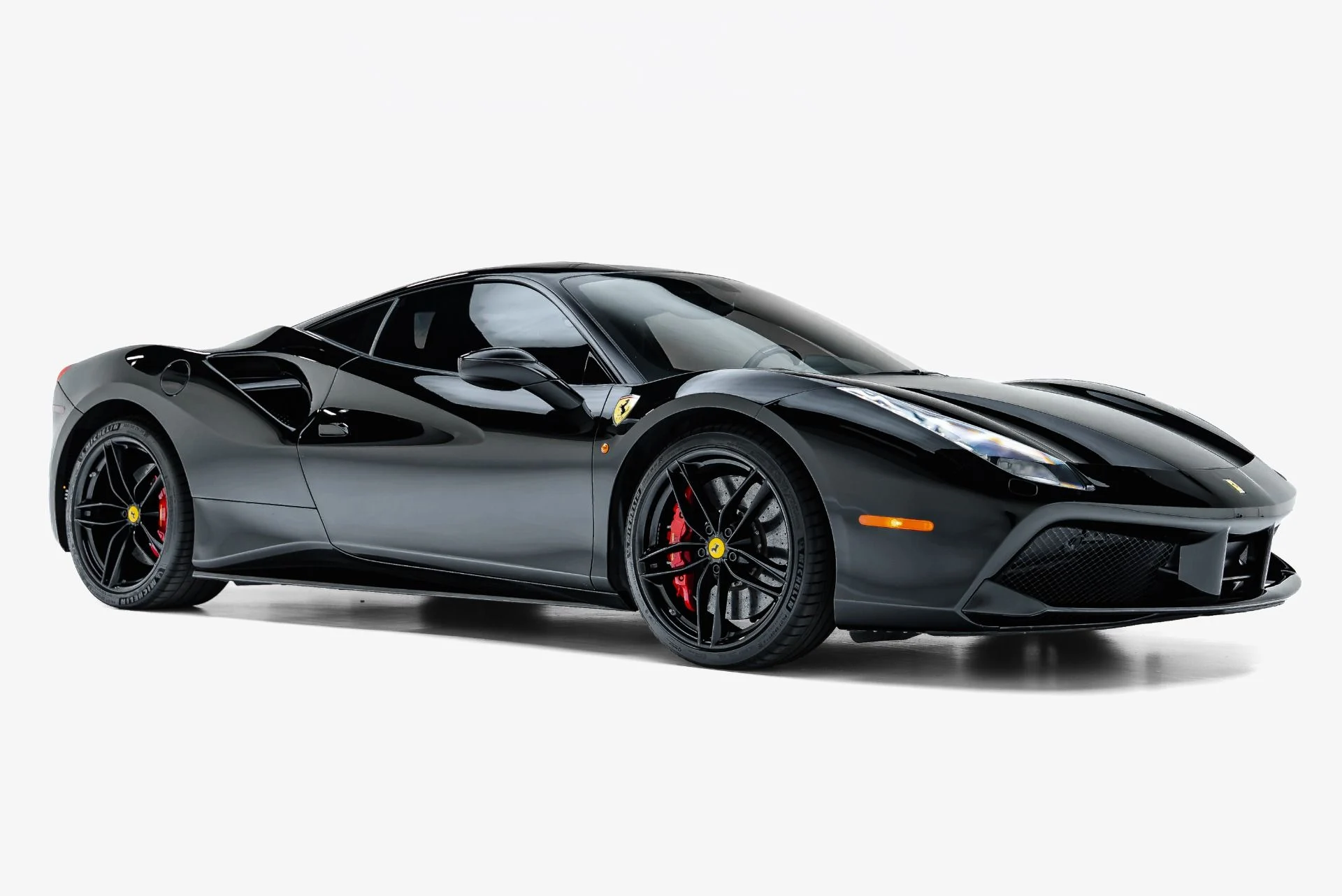 mph004_2788516823_Used_2016_Ferrari_488_GTB_1791928989_19df099320