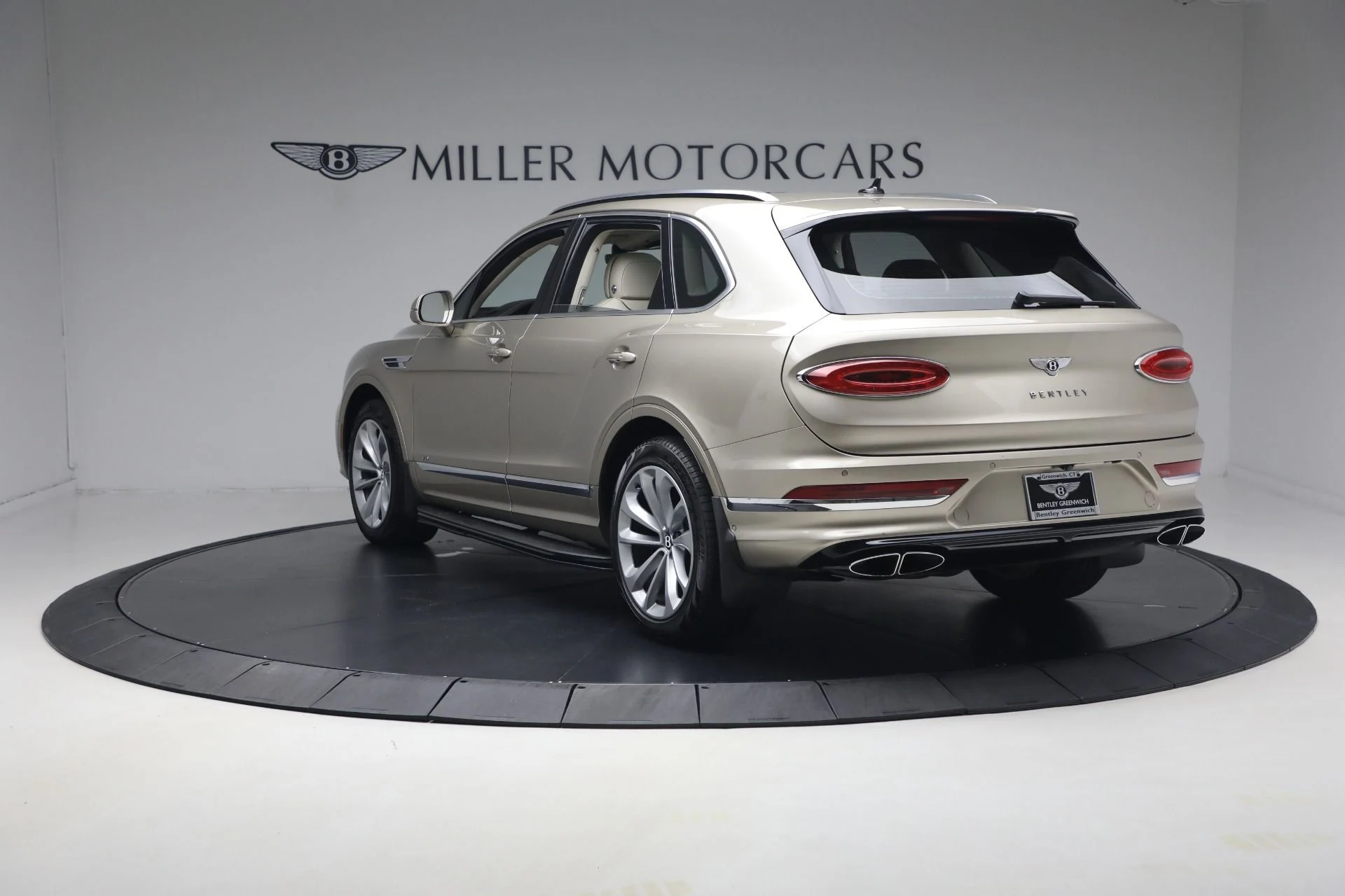 mph004_2790031745_Used_2021_Bentley_Bentayga_V8_1780783493_b69059552c