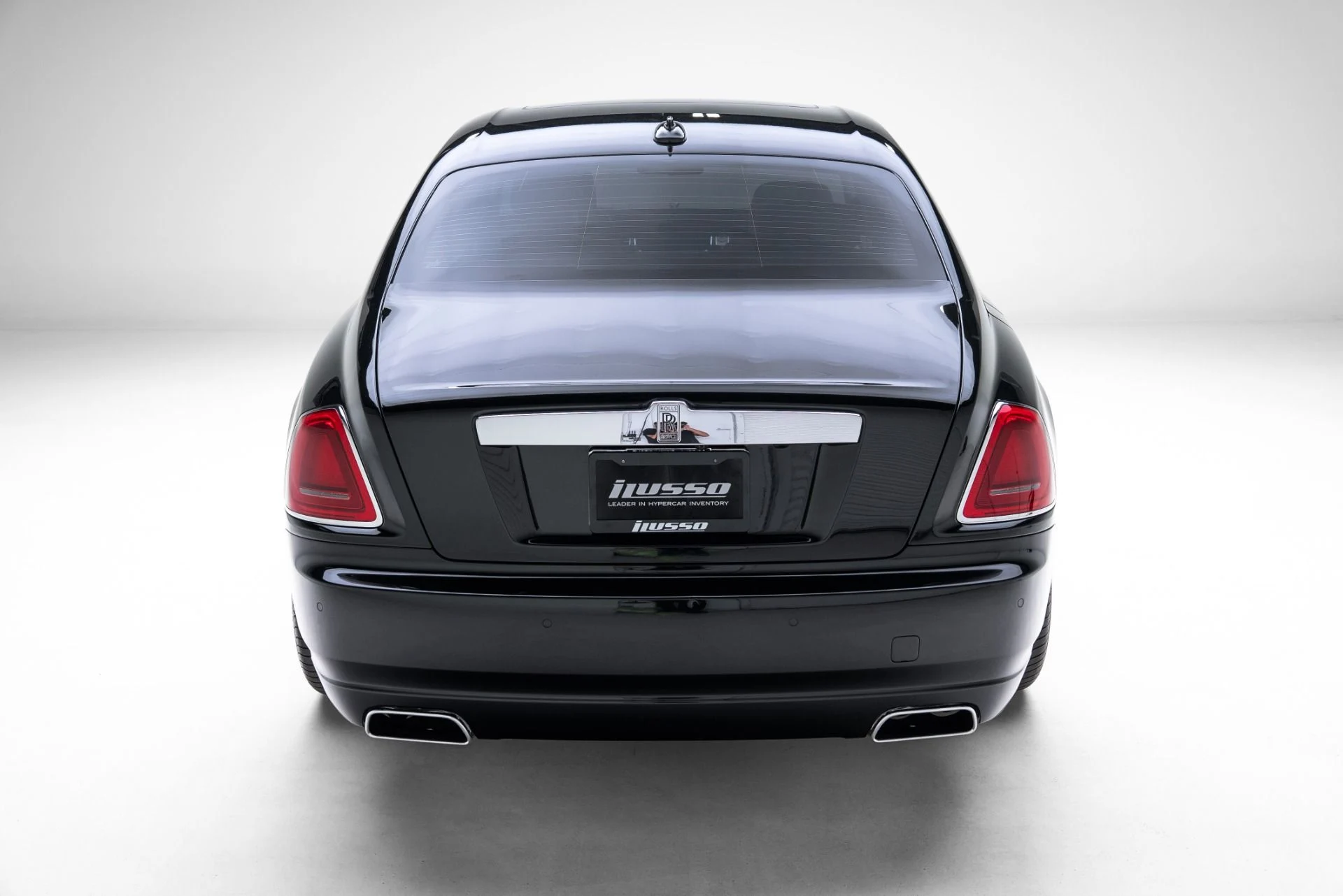 mph004_2798629738_Used_2012_Rolls_Royce_Ghost_1774974824_f565381138