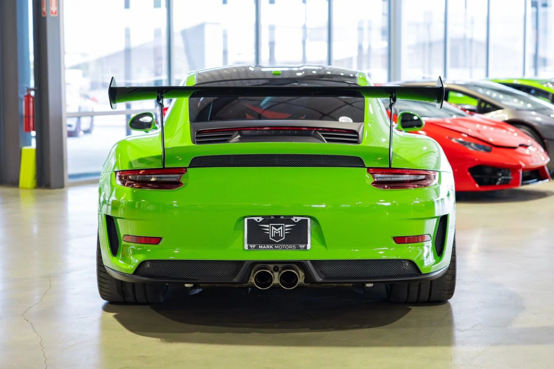 mph004_2801557371_Yw_8896496443