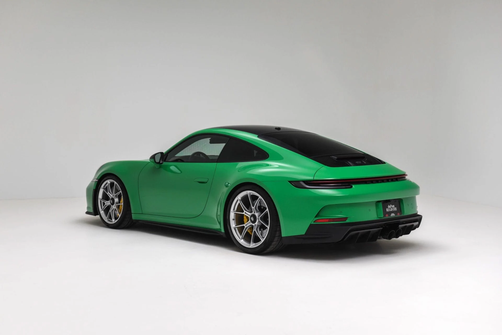 mph004_2802047097_Used_2022_Porsche_911_GT_3_Touring_1775584406_c2720b4710