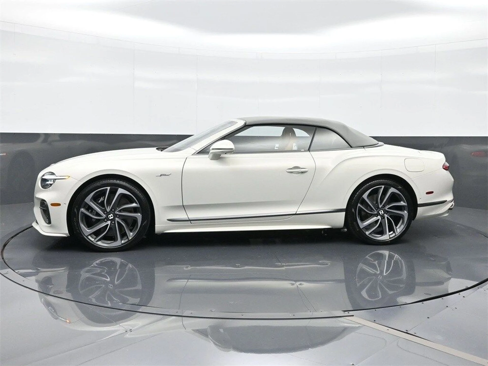 mph004_2807890303_9004f6d5f25b6ef2b33faa6143644b15x_ddbfe3c1c6