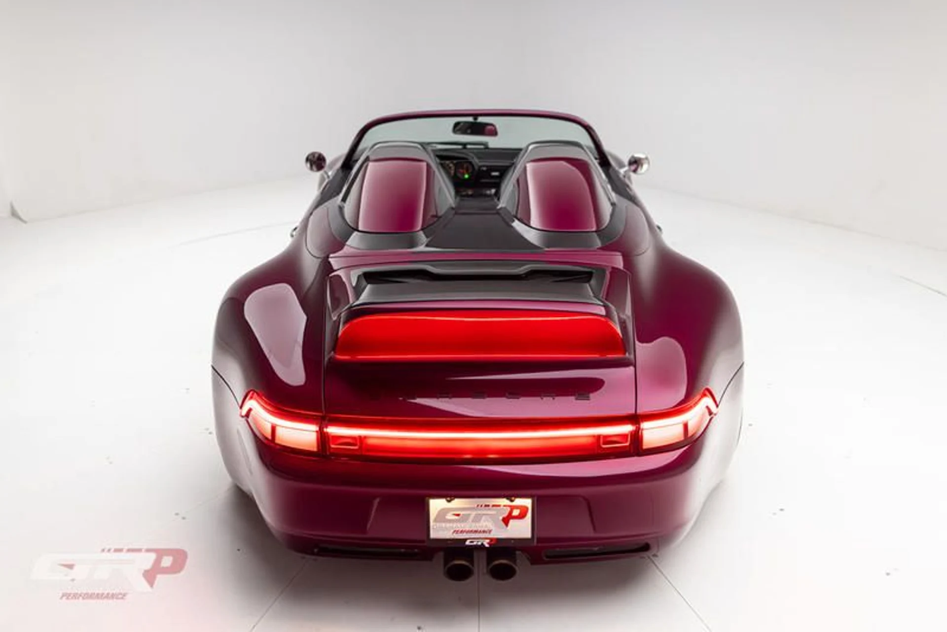 mph004_2814205747_EF_205_DB_2_5_B80_497_E_89_CD_7_A3_C93_BAB_818_650c56f3a1