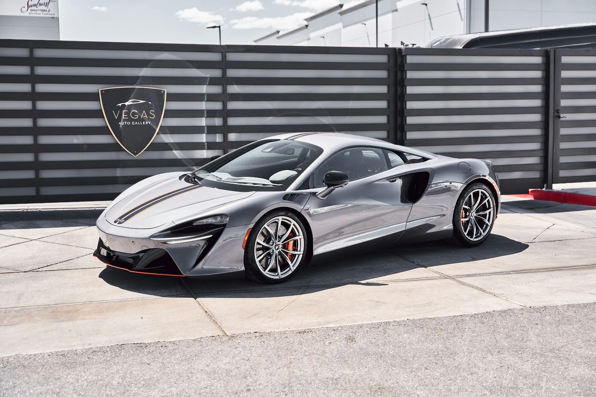mph004_2824362291_Used_2024_Mc_Laren_Artura_Performance_1780188943_7c49527bf1